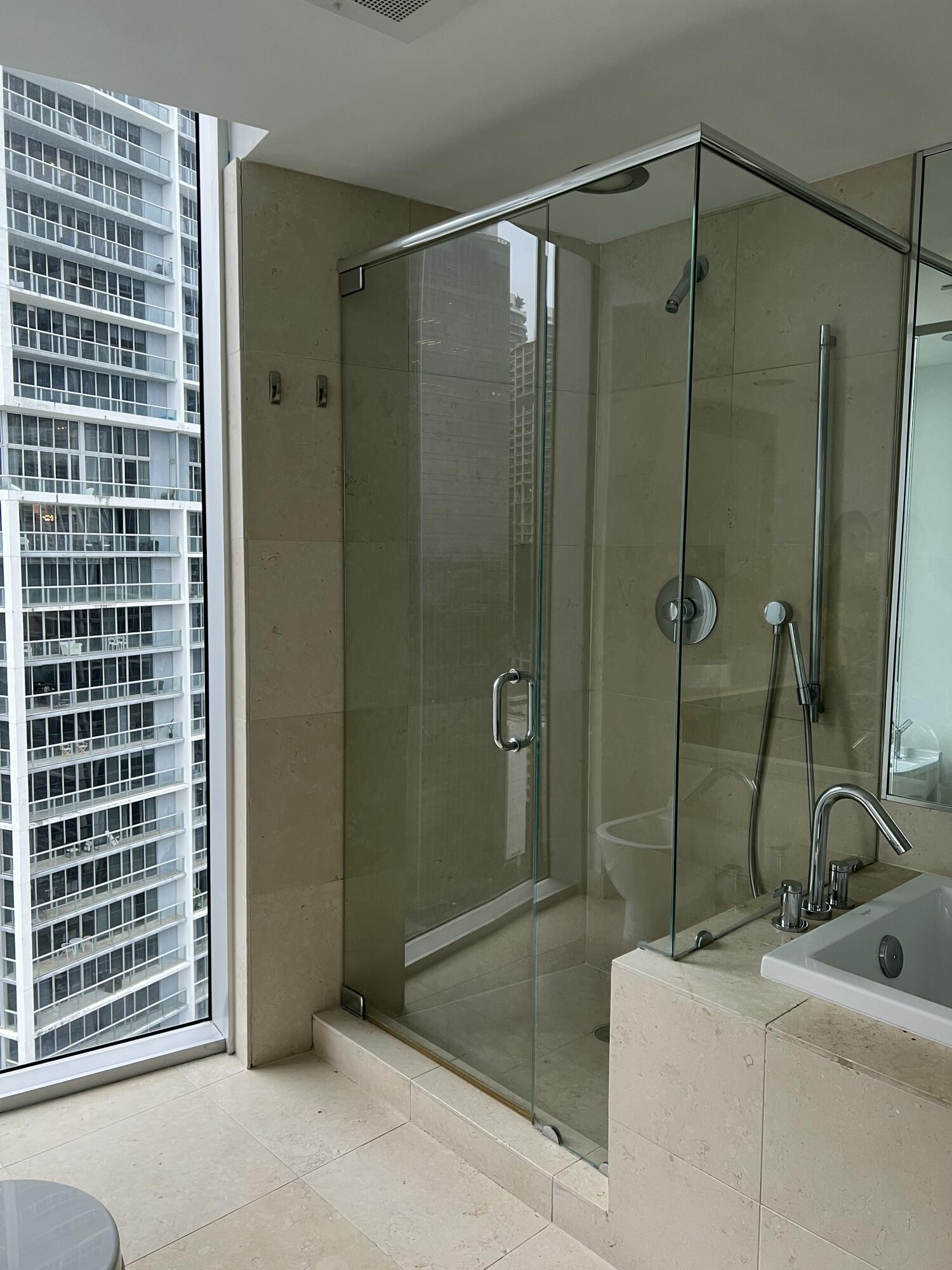 495 Brickell #2611, Miami FL 33131