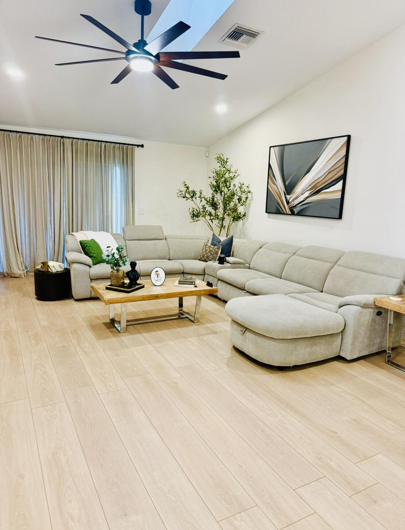 10863 Dalmany, Royal Palm Beach FL 33411