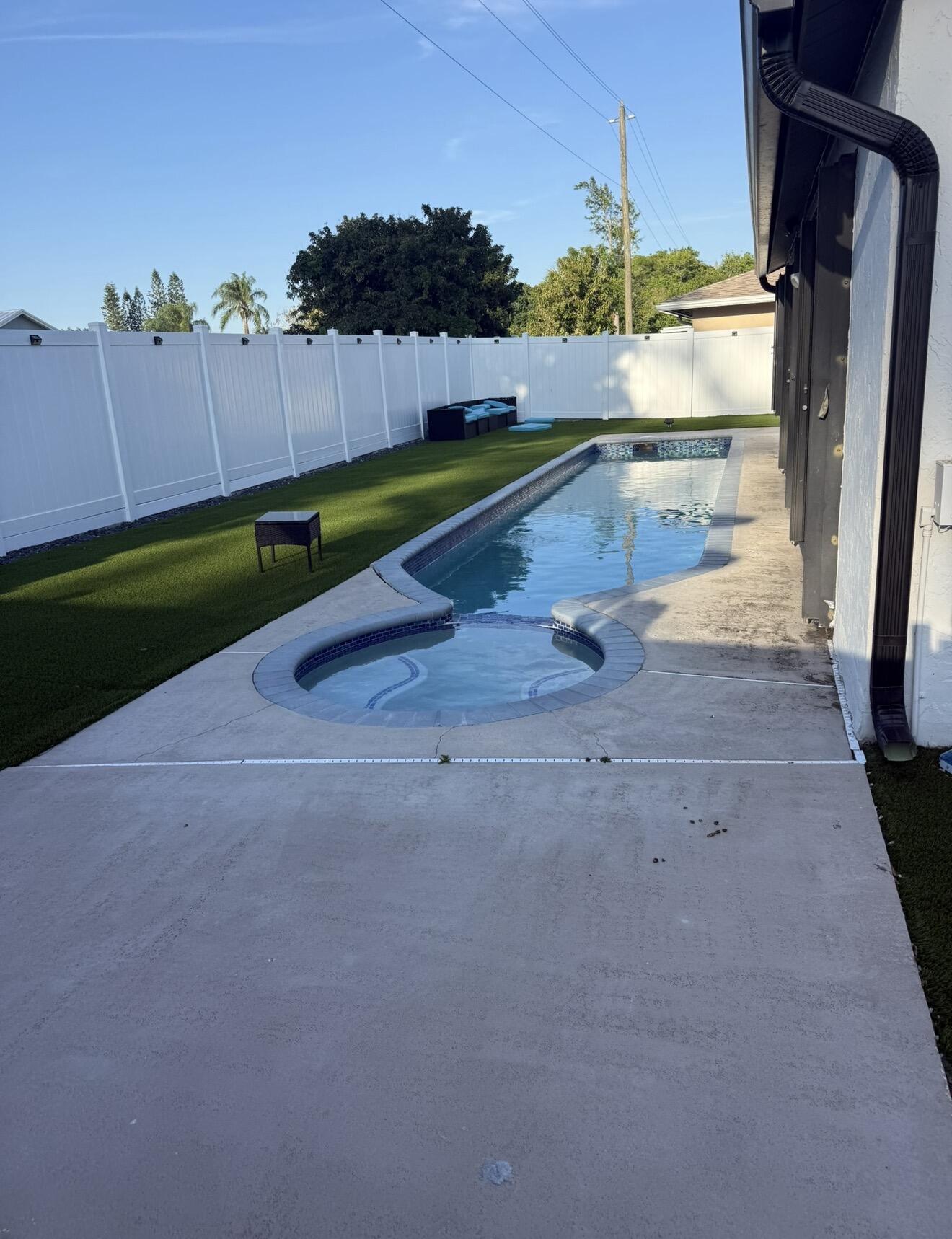 10863 Dalmany, Royal Palm Beach FL 33411