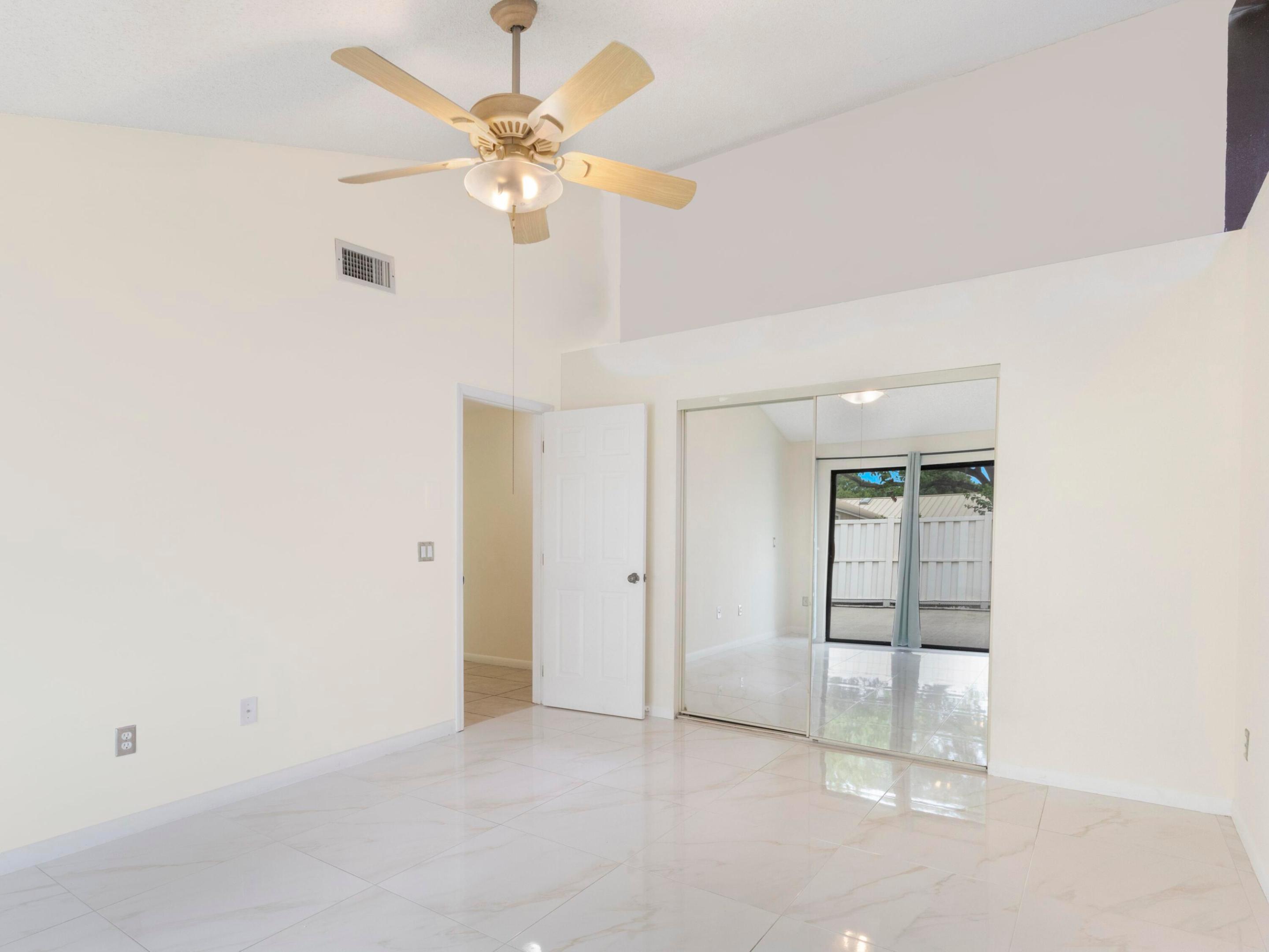 5933 Golden Eagle, Palm Beach Gardens FL 33418