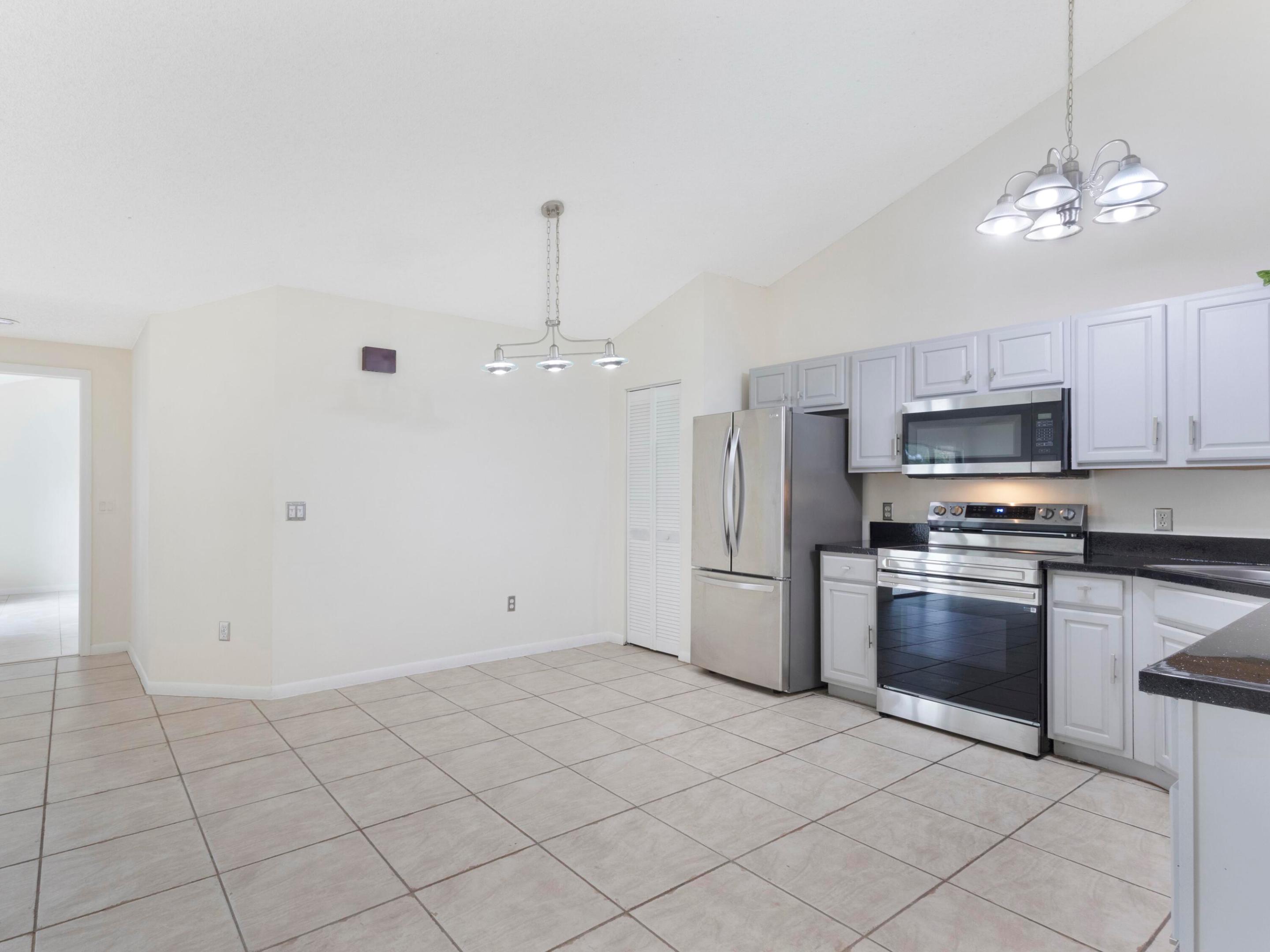 5933 Golden Eagle, Palm Beach Gardens FL 33418