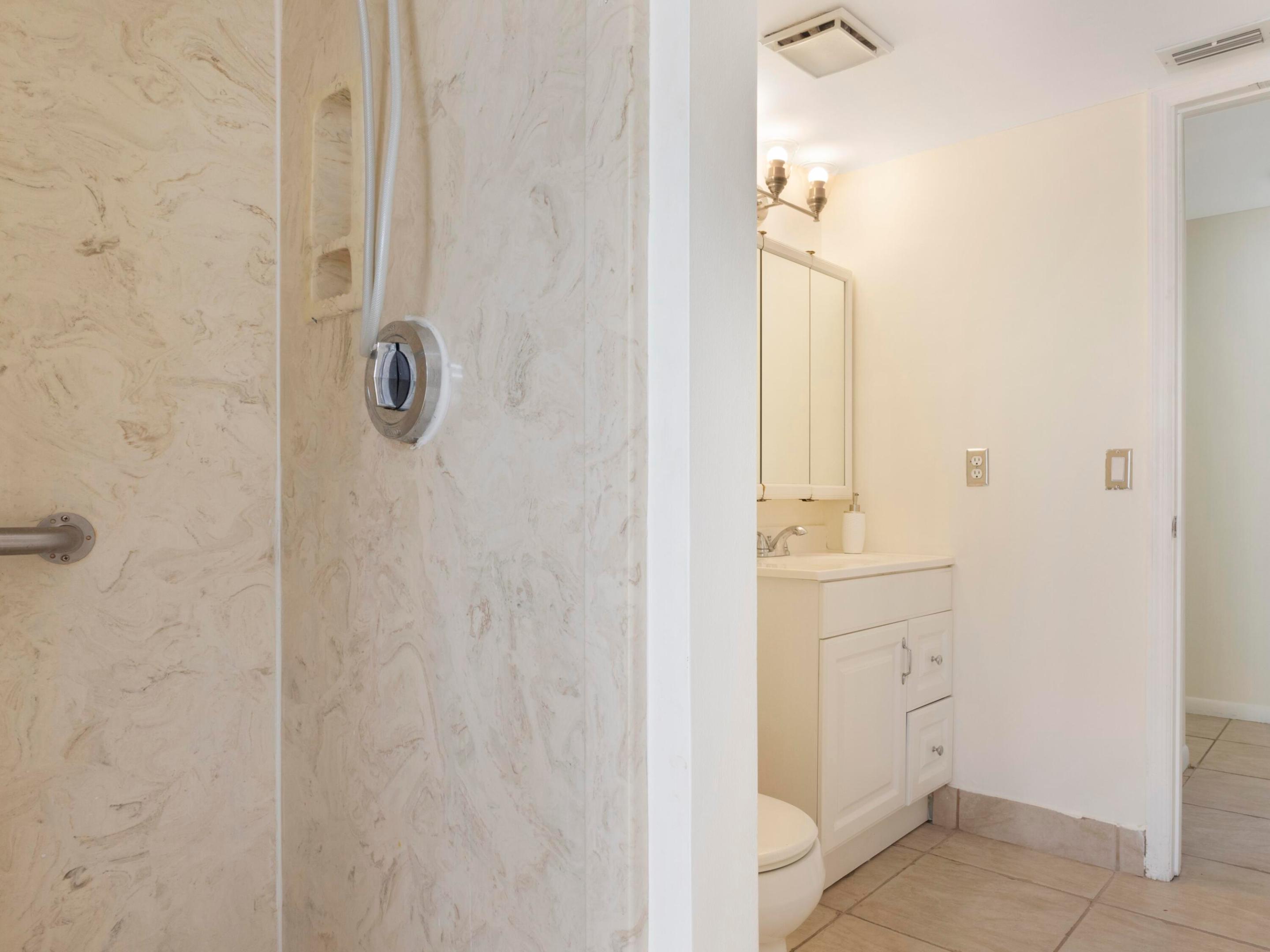 5933 Golden Eagle, Palm Beach Gardens FL 33418