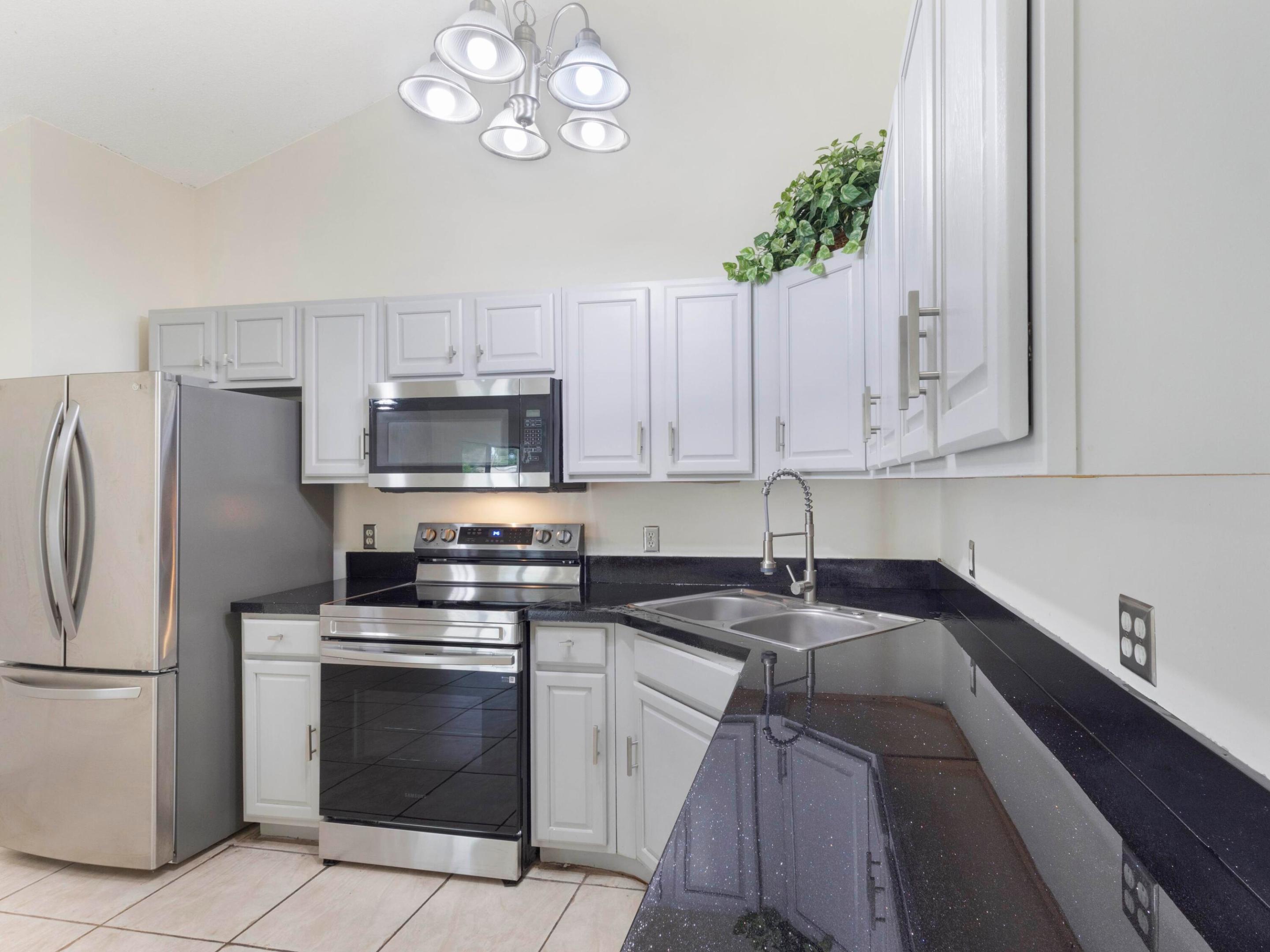 5933 Golden Eagle, Palm Beach Gardens FL 33418