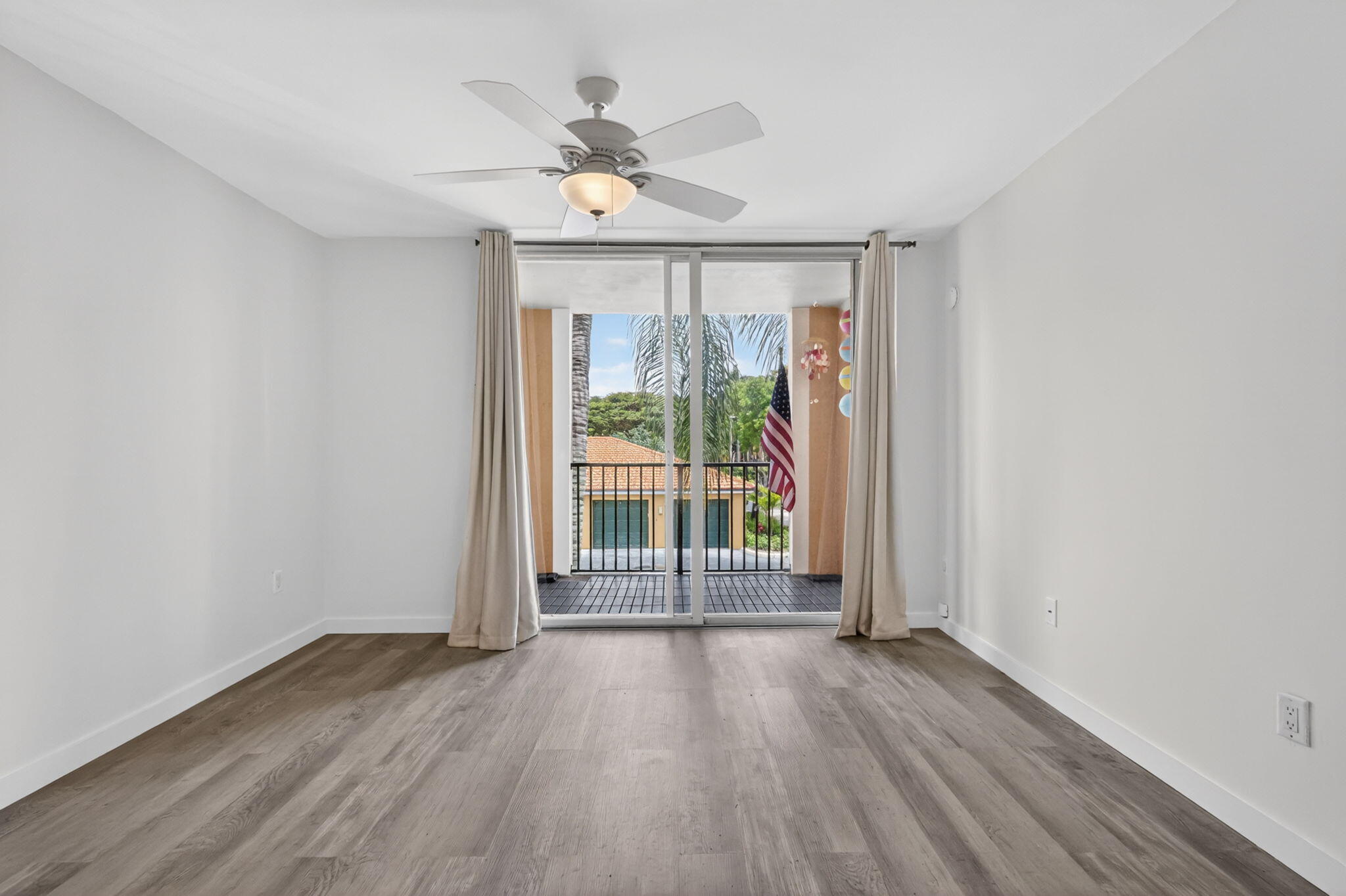 103 Yacht Club #205, Hypoluxo FL 33462