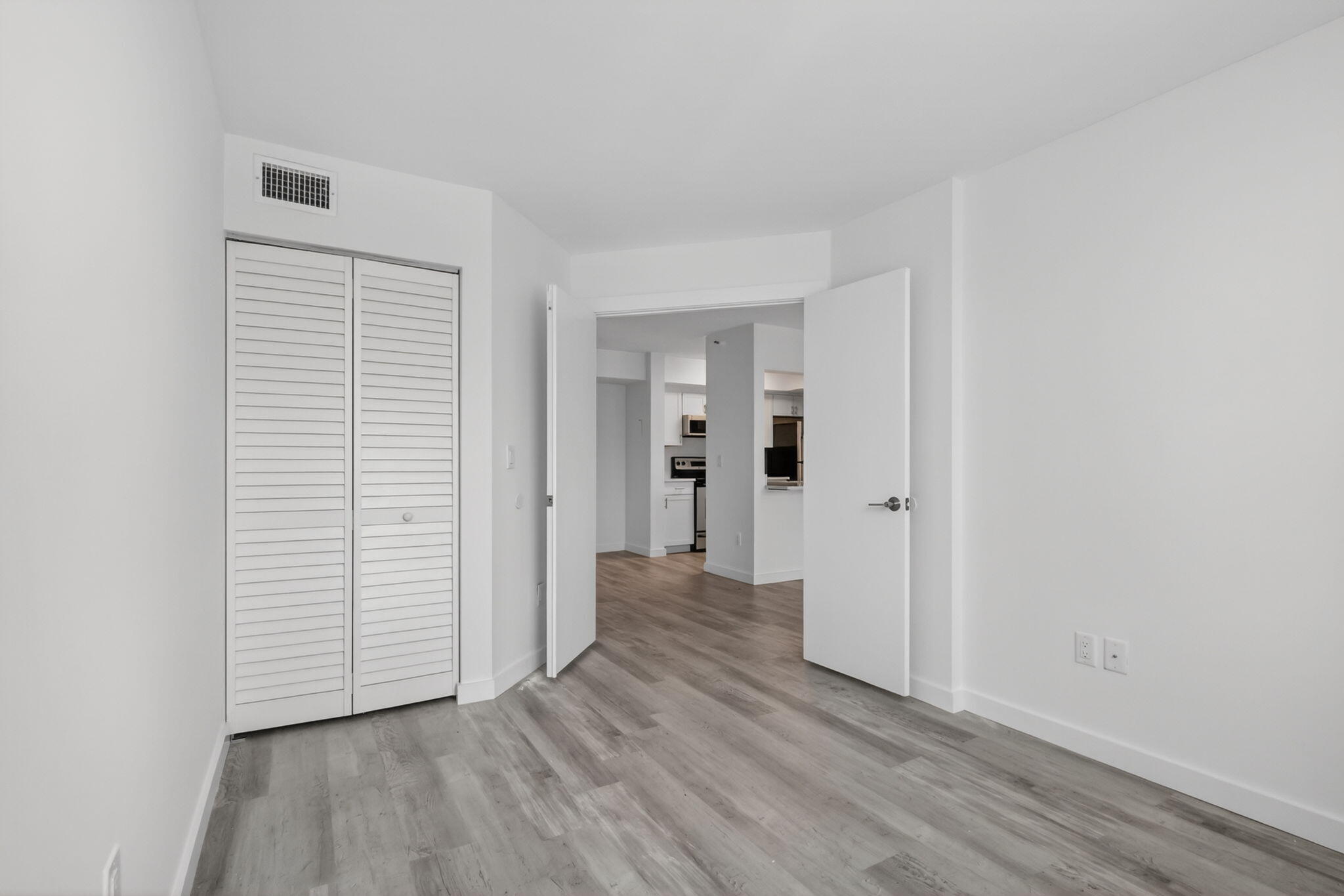 103 Yacht Club #205, Hypoluxo FL 33462
