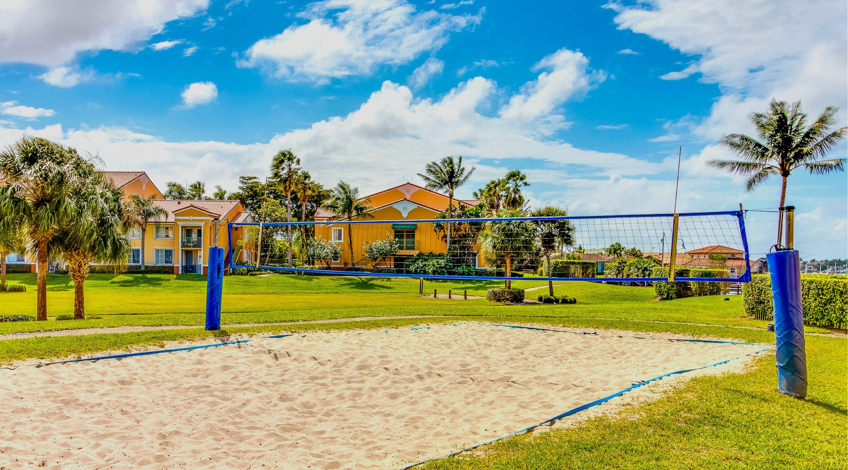 103 Yacht Club #205, Hypoluxo FL 33462