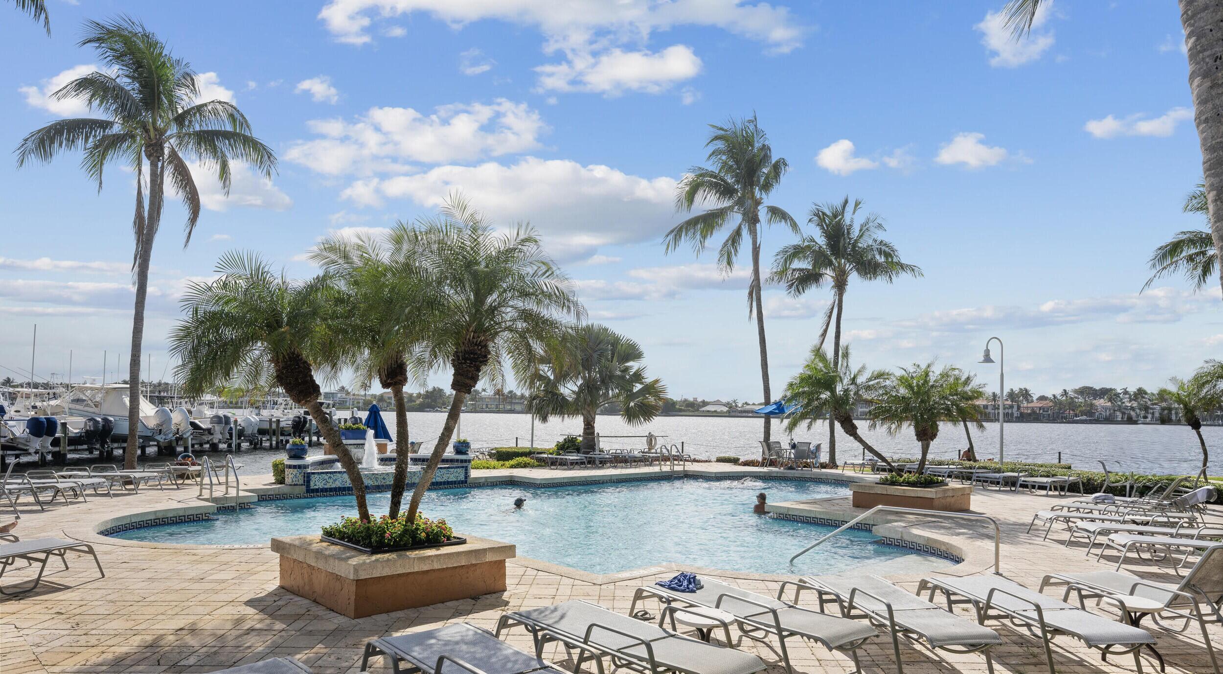 103 Yacht Club #205, Hypoluxo FL 33462