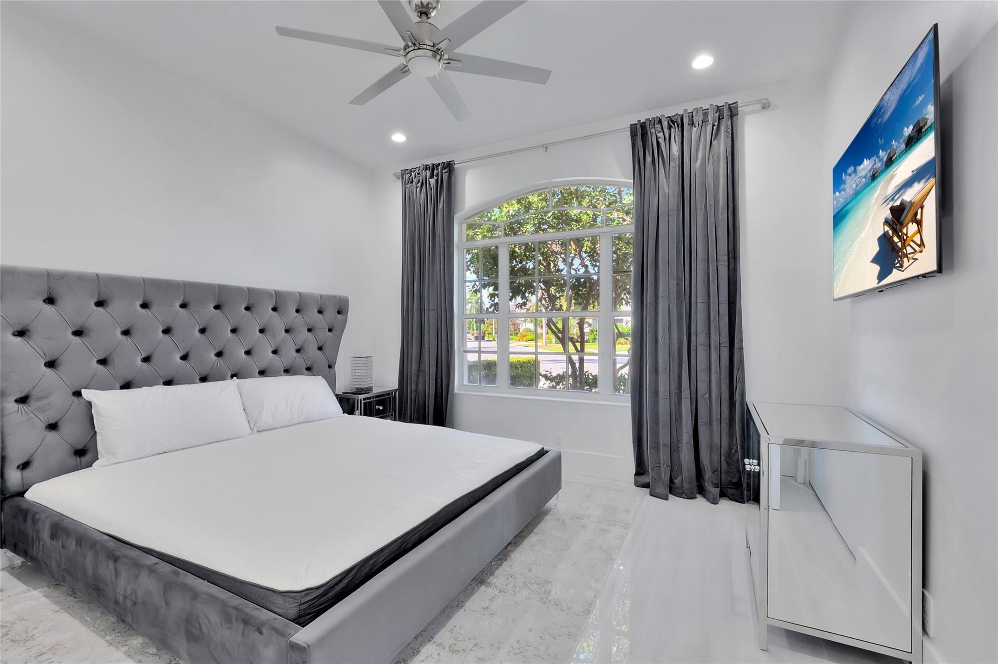 4088 Briarcliff, Boca Raton FL 33496