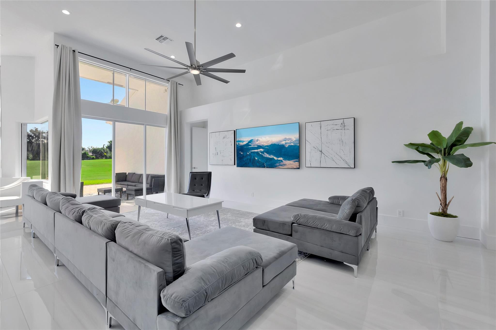 4088 Briarcliff, Boca Raton FL 33496