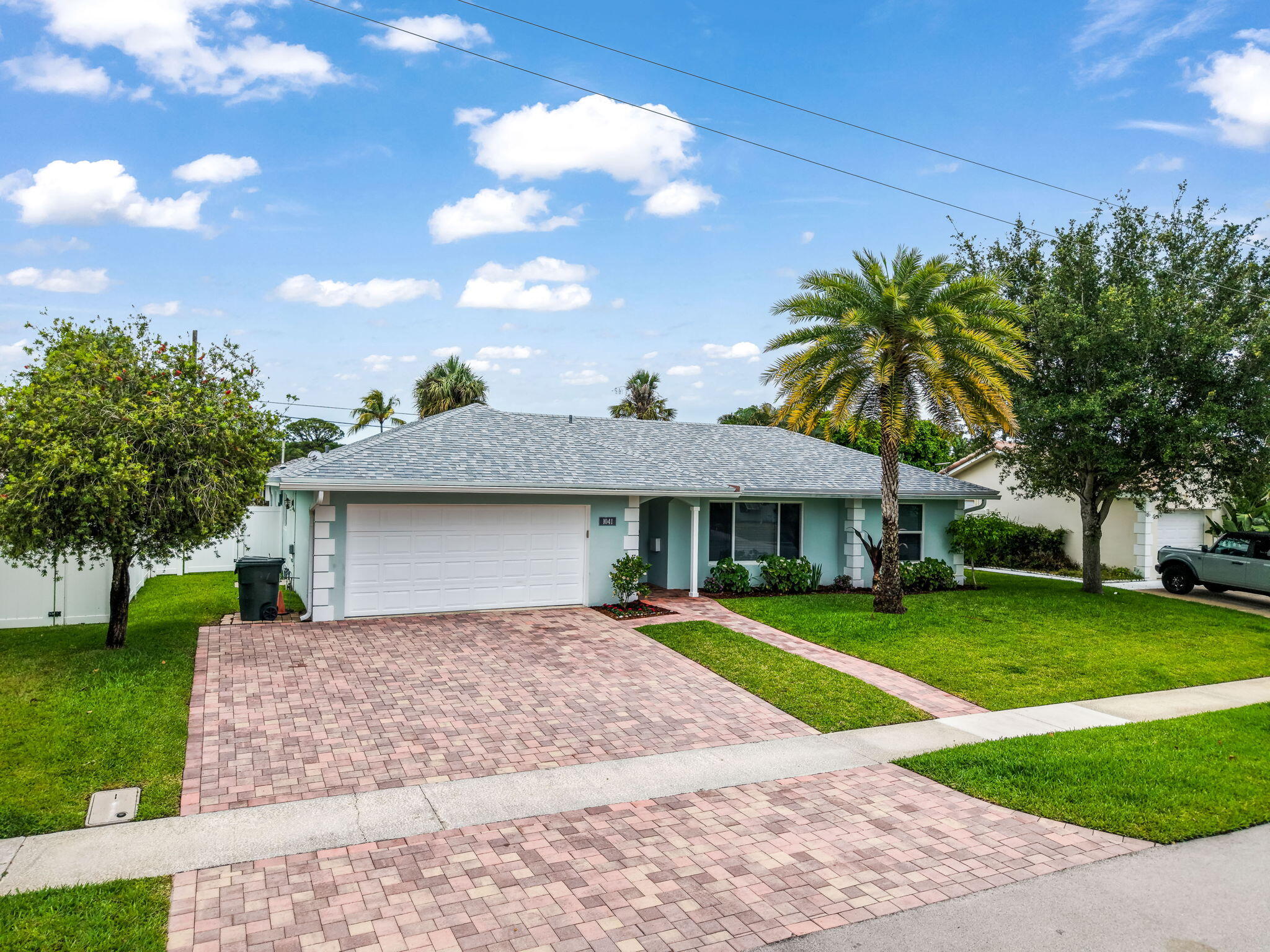 1041 SW 4th, Boca Raton FL 33486