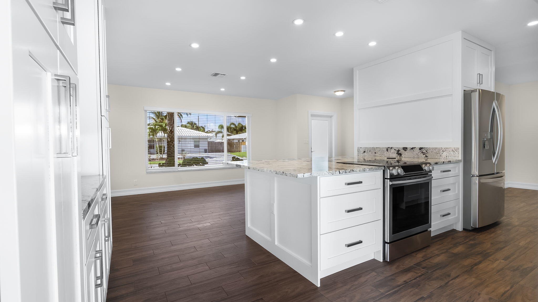 1041 SW 4th, Boca Raton FL 33486