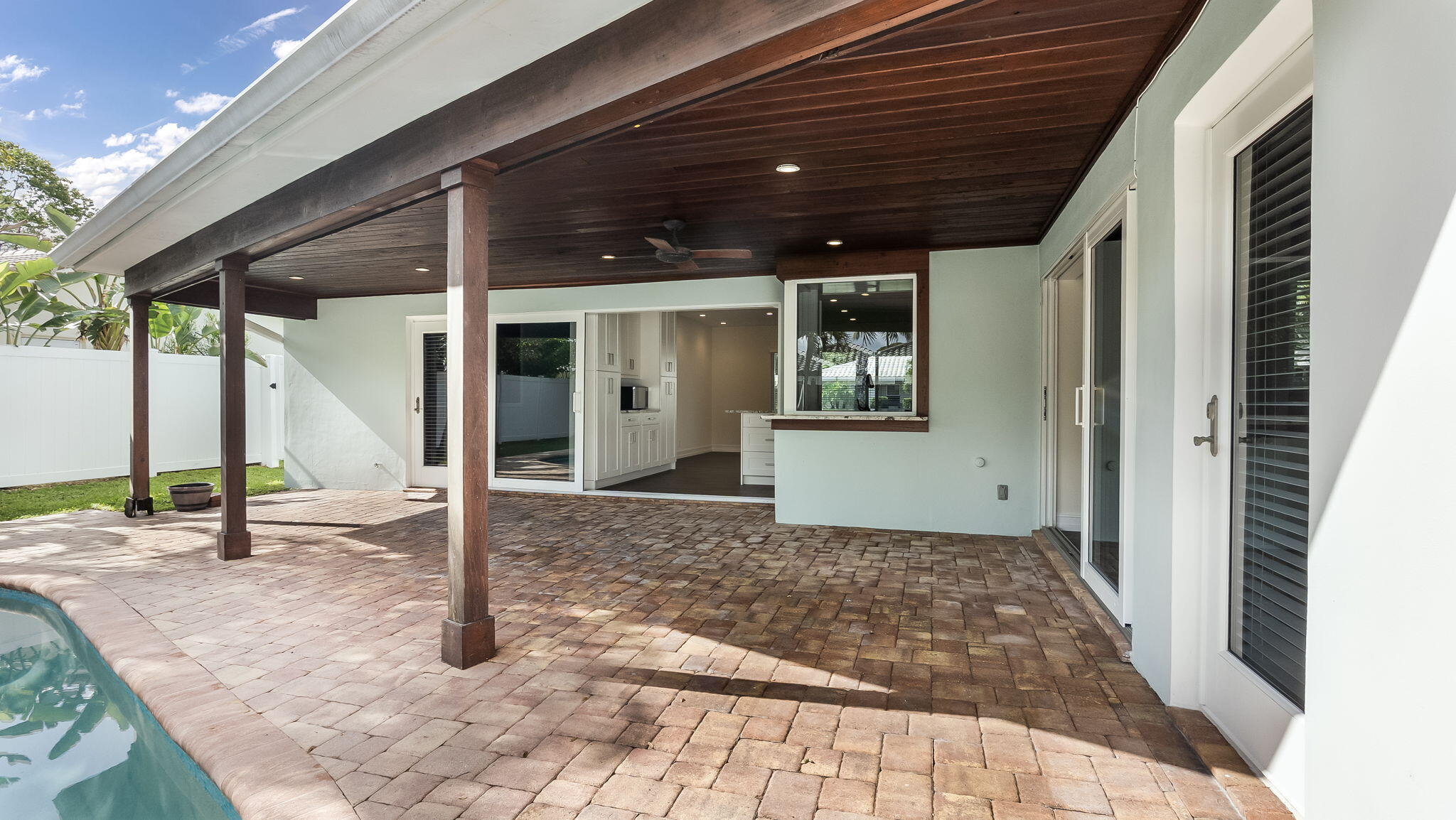 1041 SW 4th, Boca Raton FL 33486