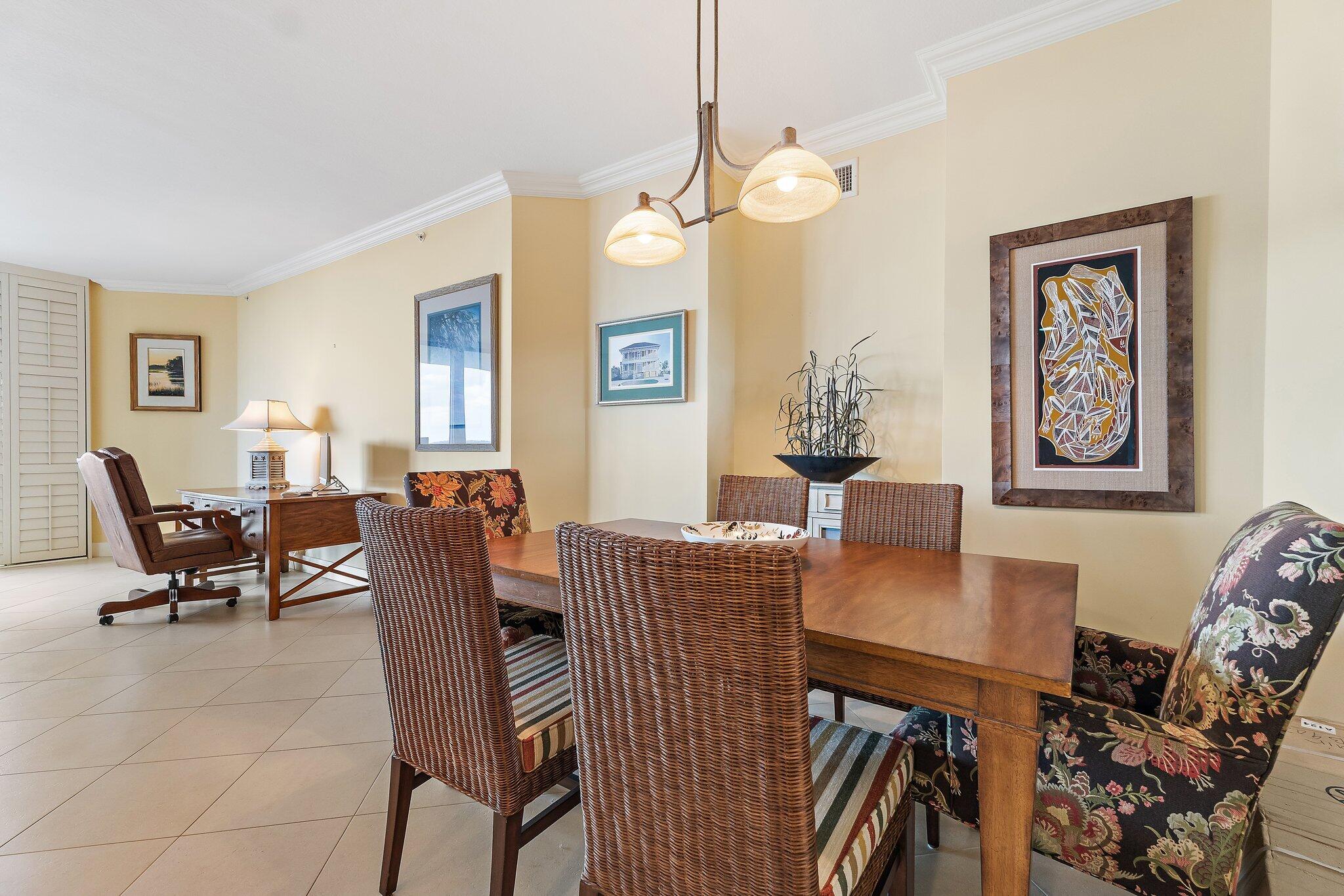 3620 Gardens #902b, Palm Beach Gardens FL 33410