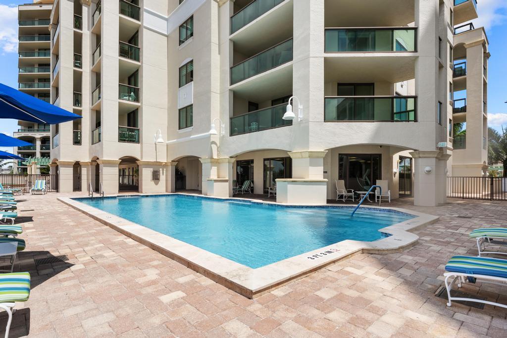 3610 Gardens #502a, Palm Beach Gardens FL 33410