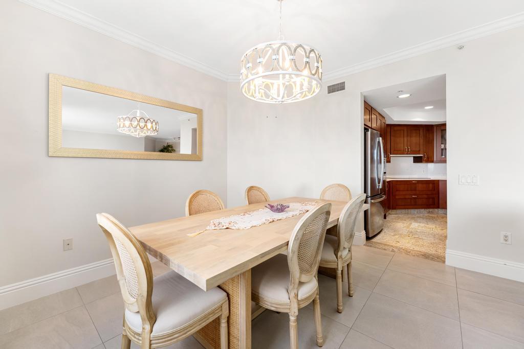 3610 Gardens #502a, Palm Beach Gardens FL 33410