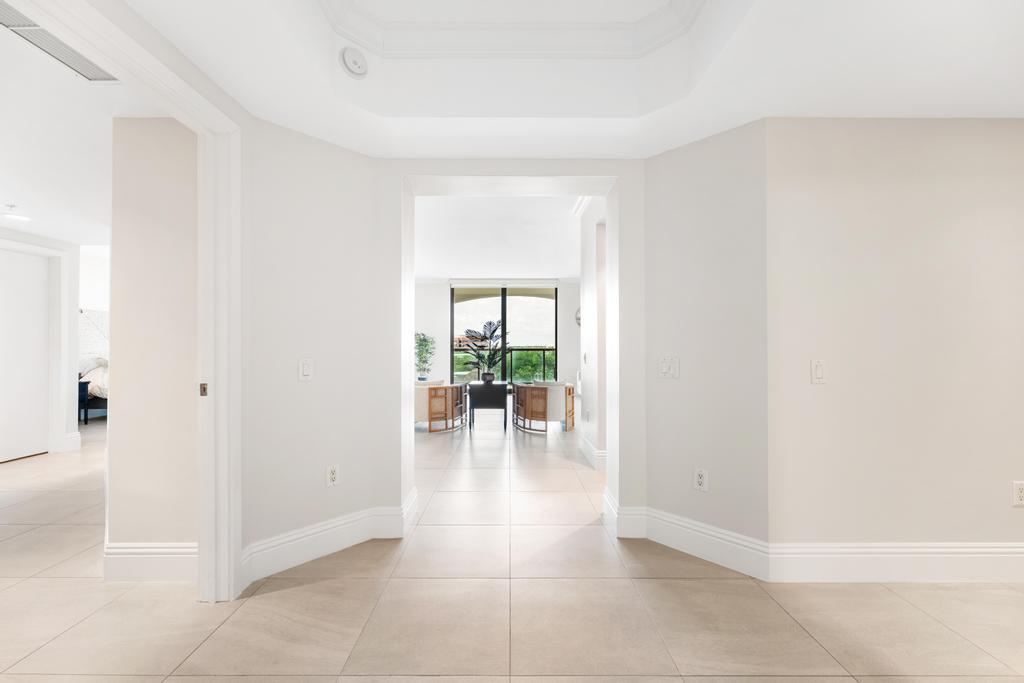 3610 Gardens #502a, Palm Beach Gardens FL 33410