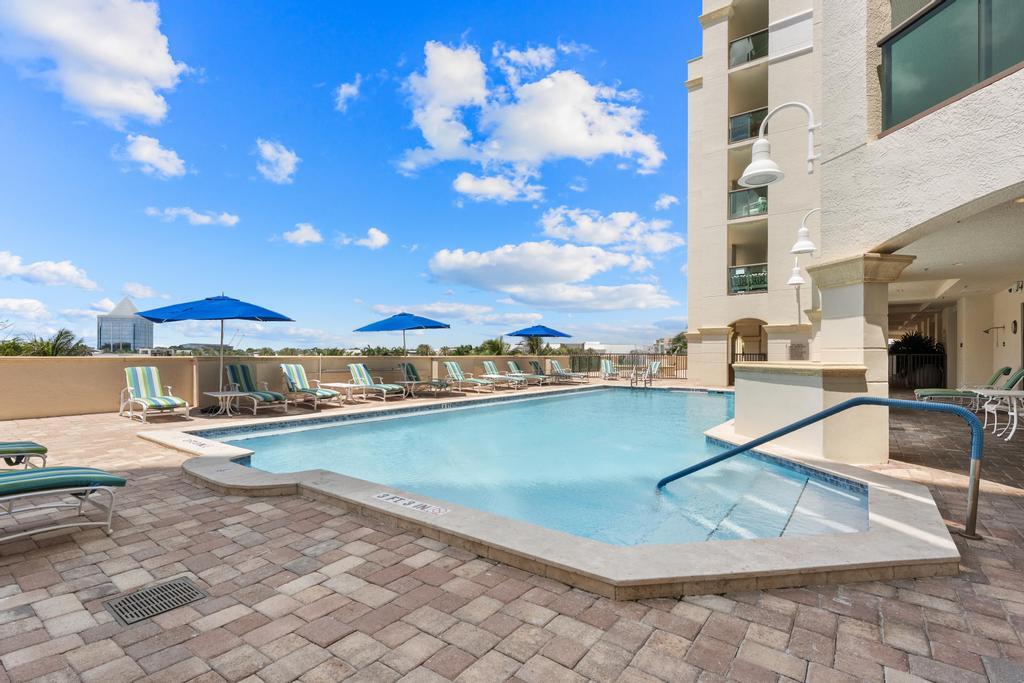 3610 Gardens #502a, Palm Beach Gardens FL 33410