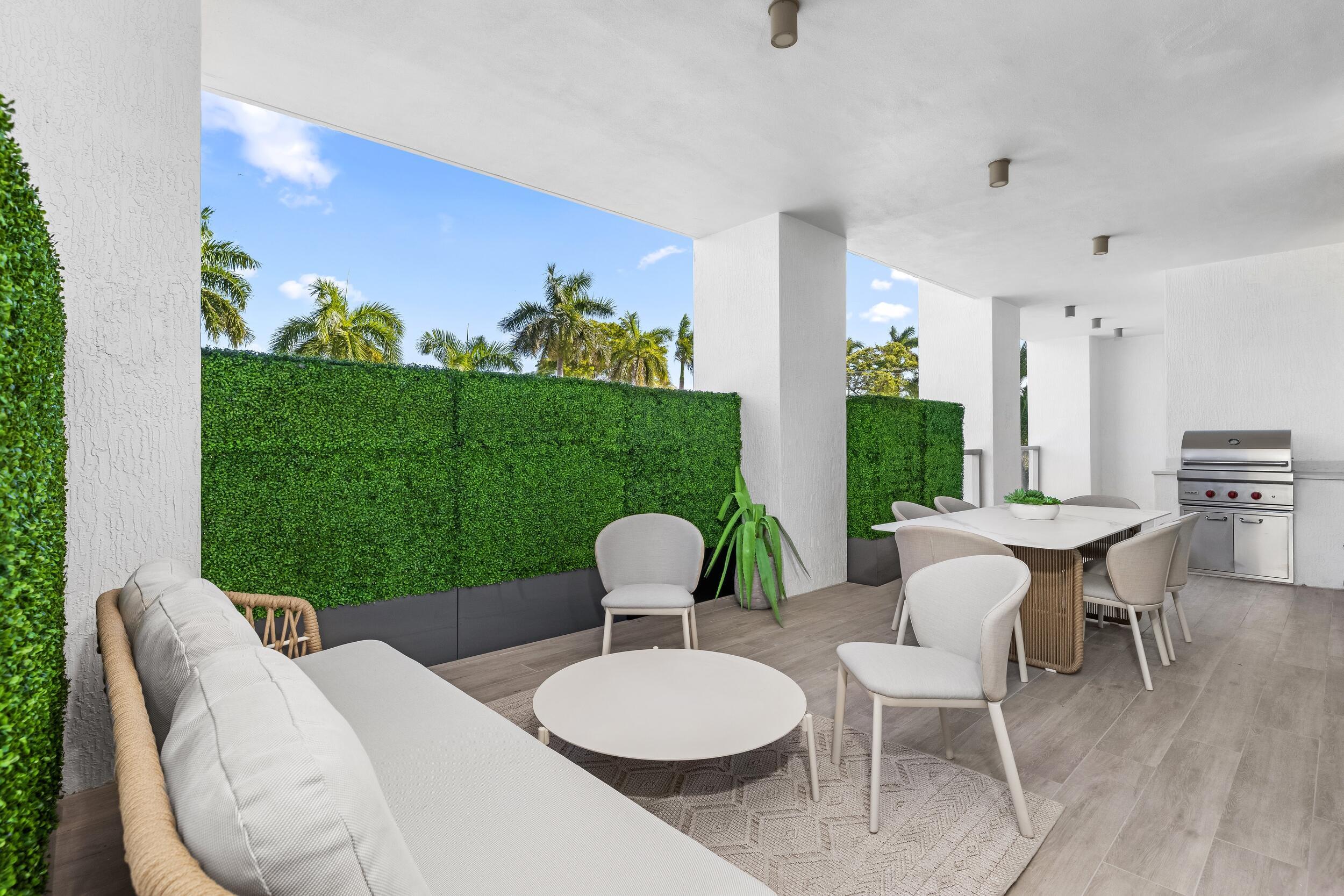 495 E Royal Palm #201, Boca Raton FL 33432