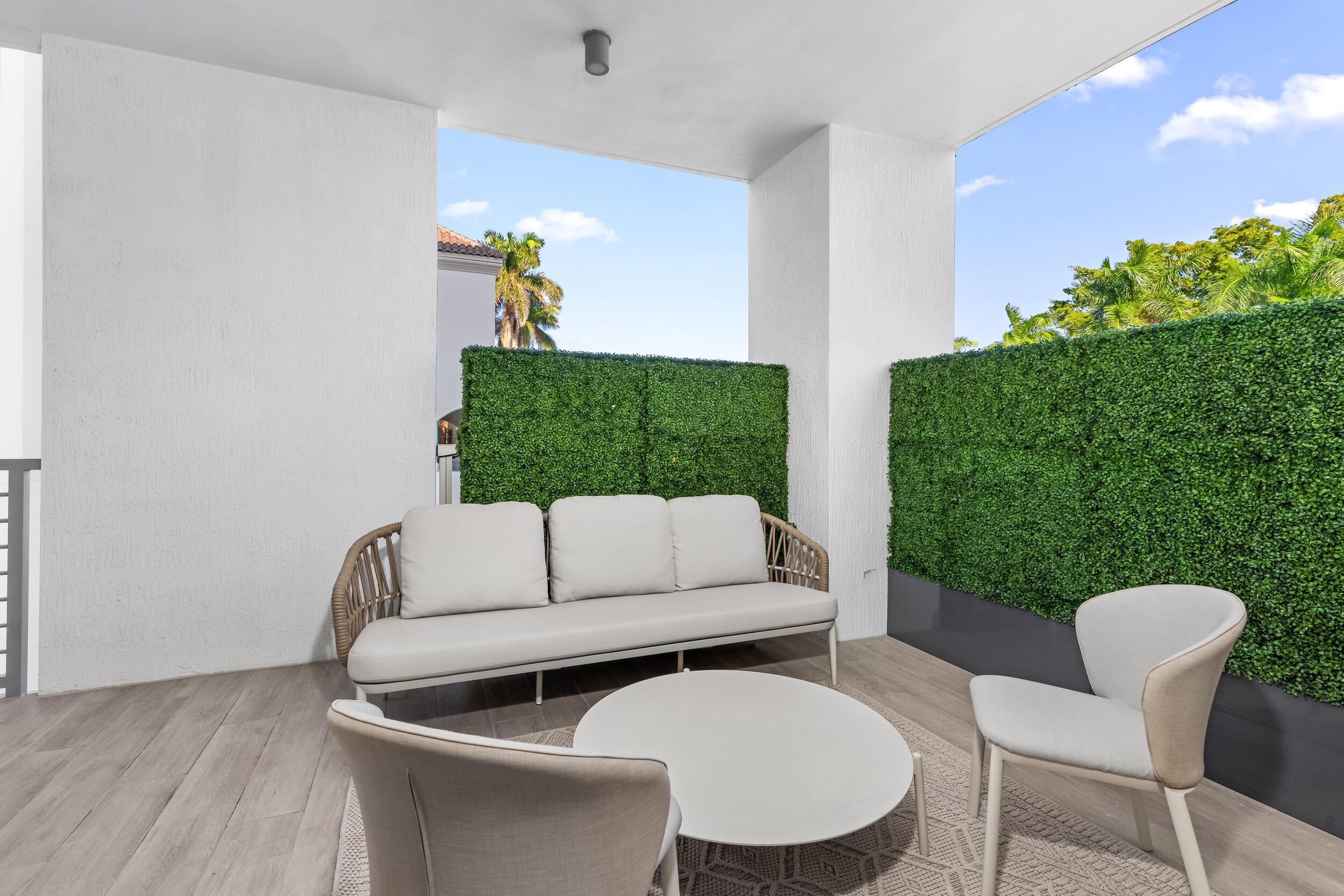 495 E Royal Palm #201, Boca Raton FL 33432