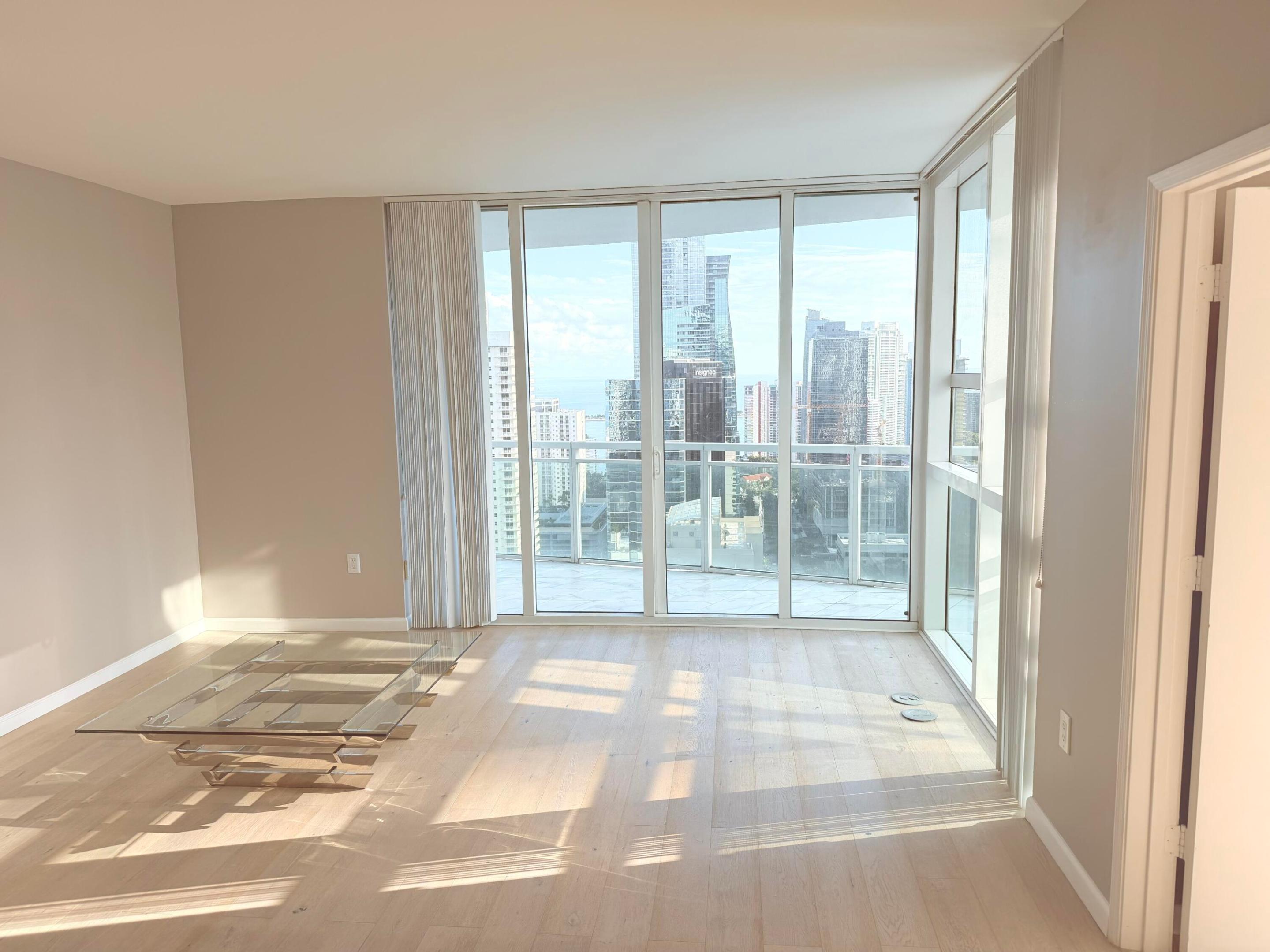 951 Brickell #3611, Miami FL 33131