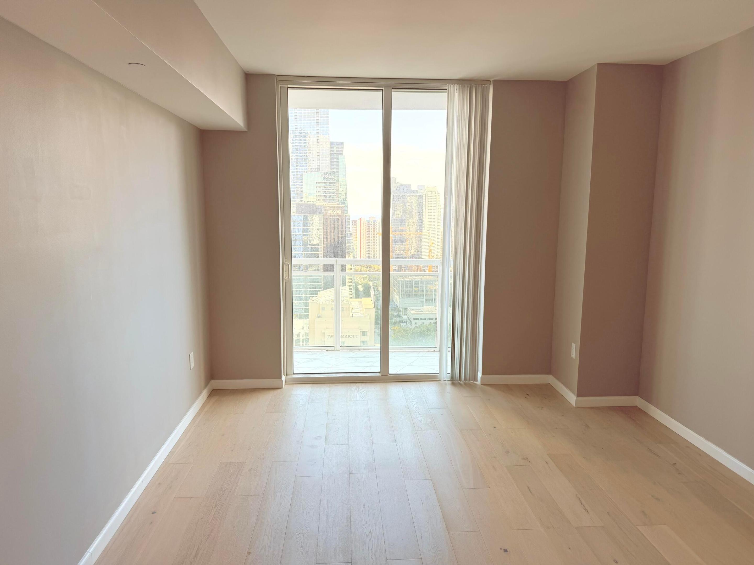 951 Brickell #3611, Miami FL 33131