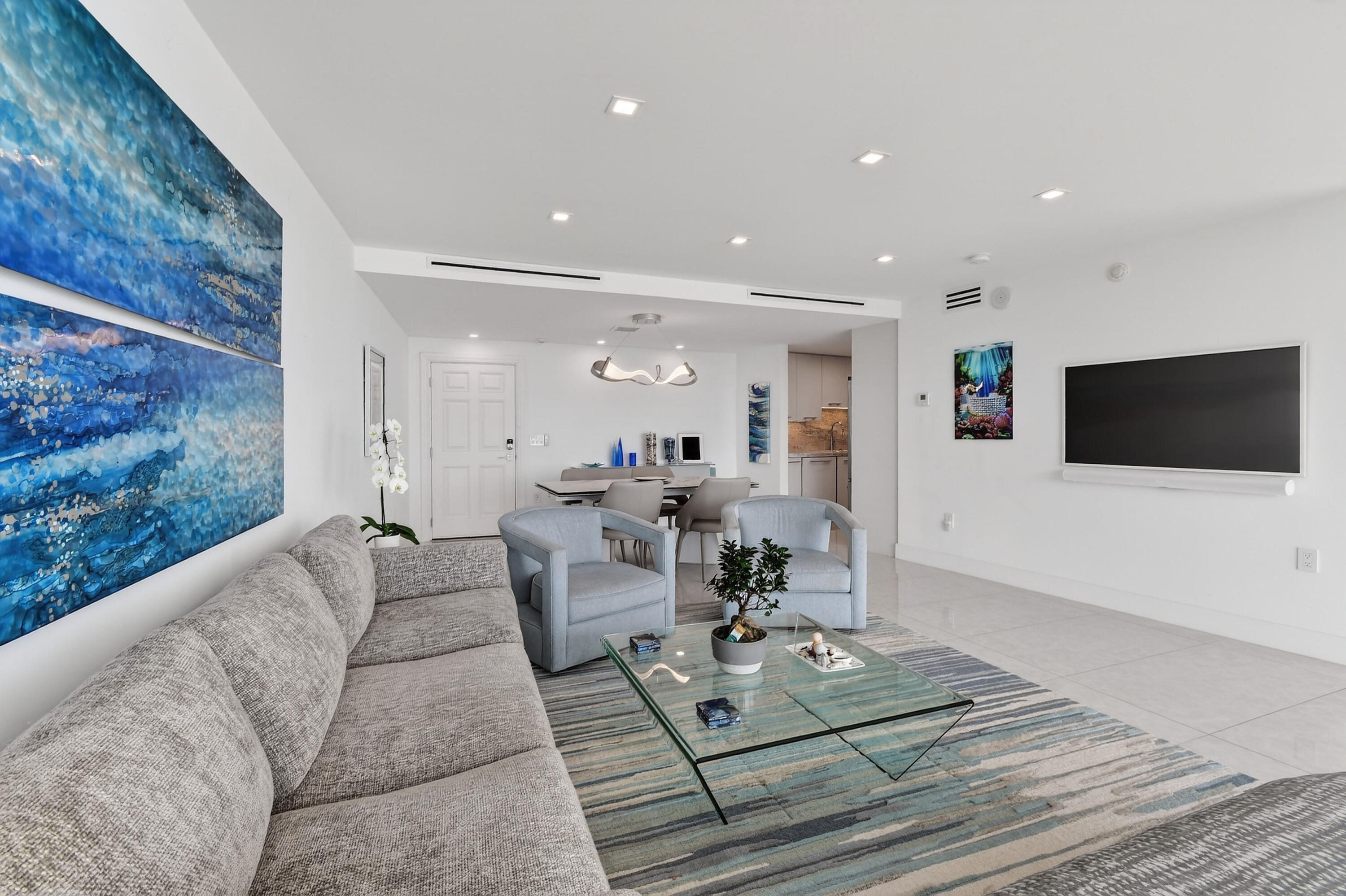 2774 S Ocean #704, Palm Beach FL 33480