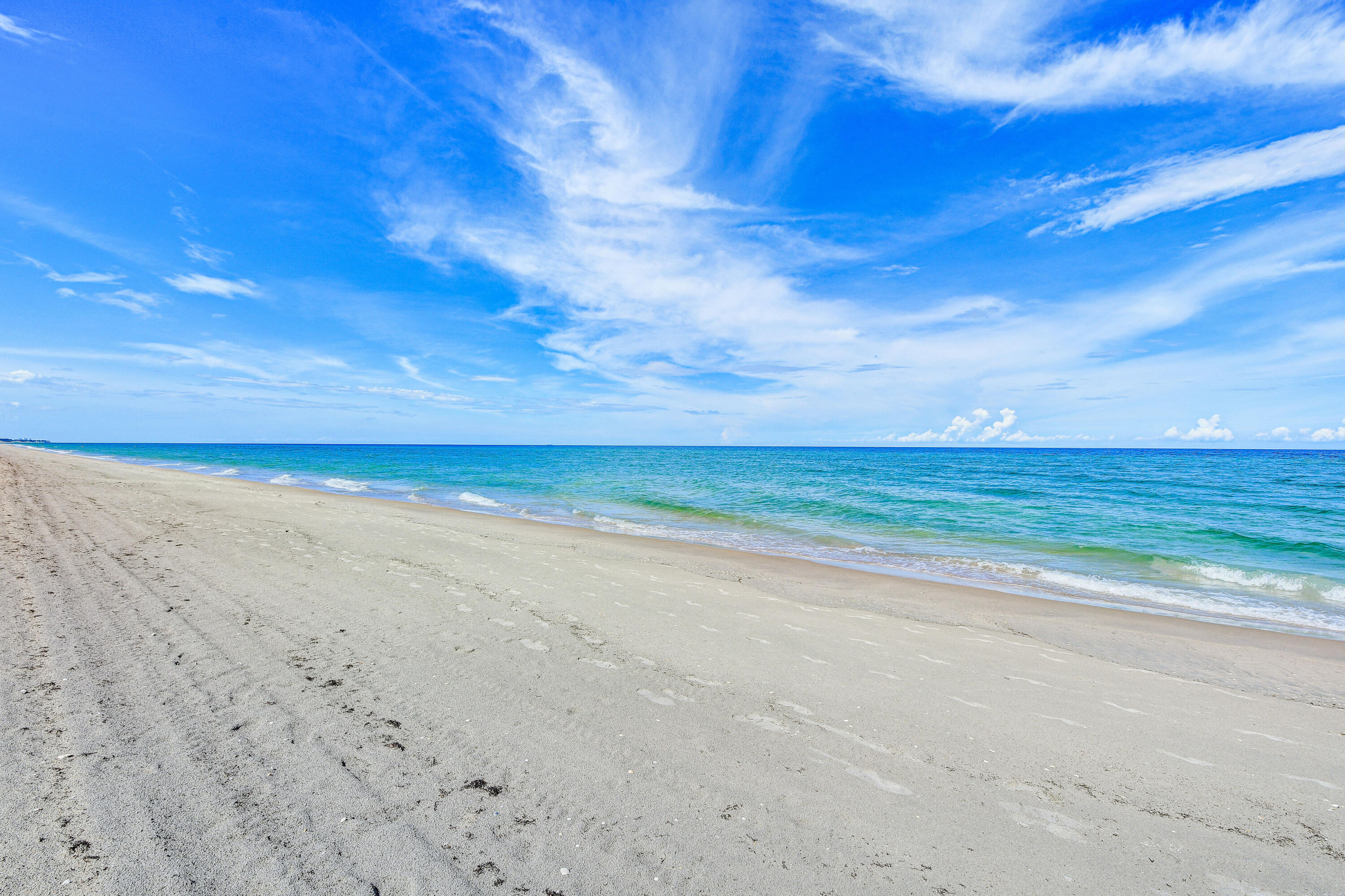 2774 S Ocean #704, Palm Beach FL 33480