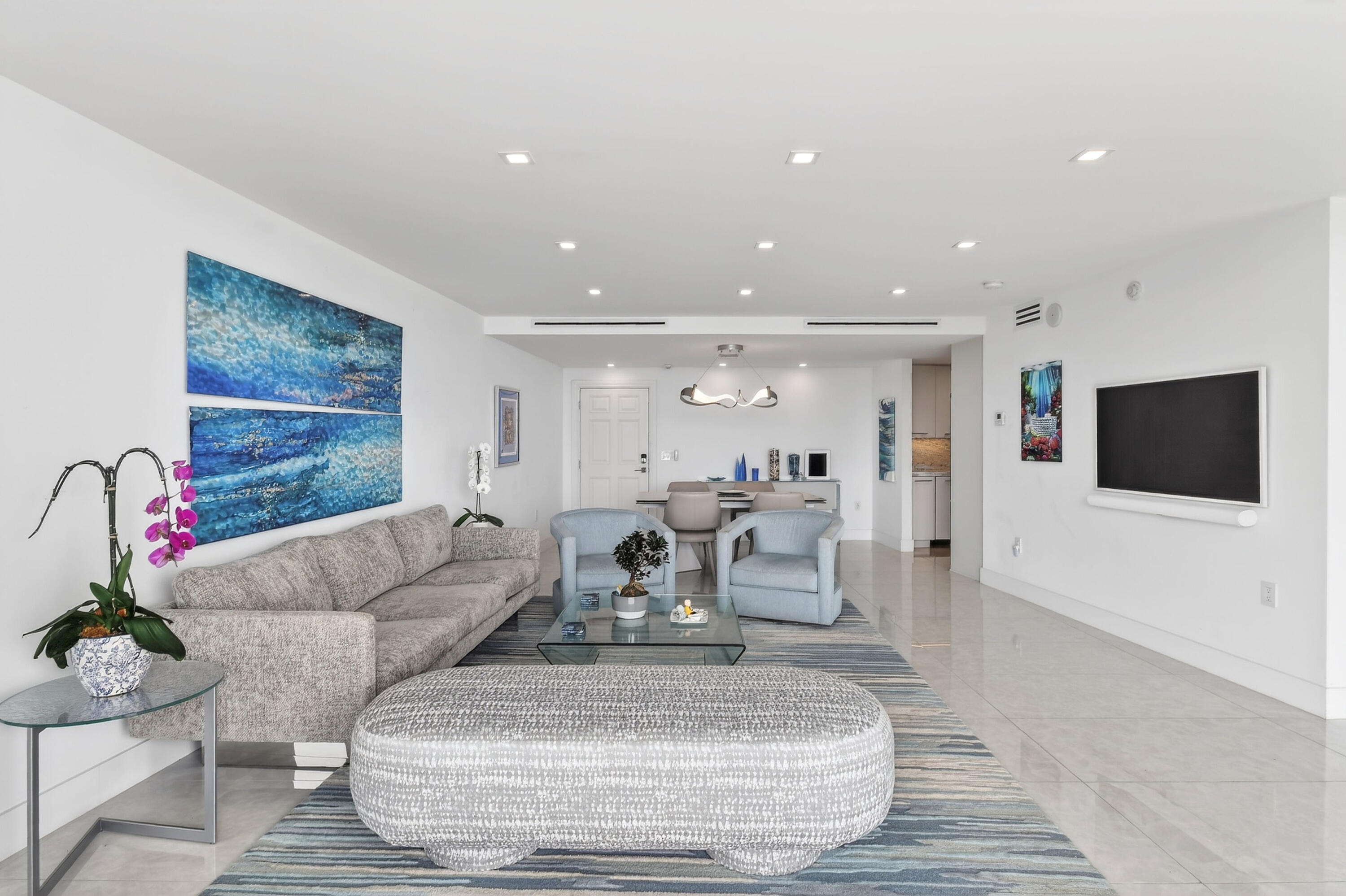 2774 S Ocean #704, Palm Beach FL 33480