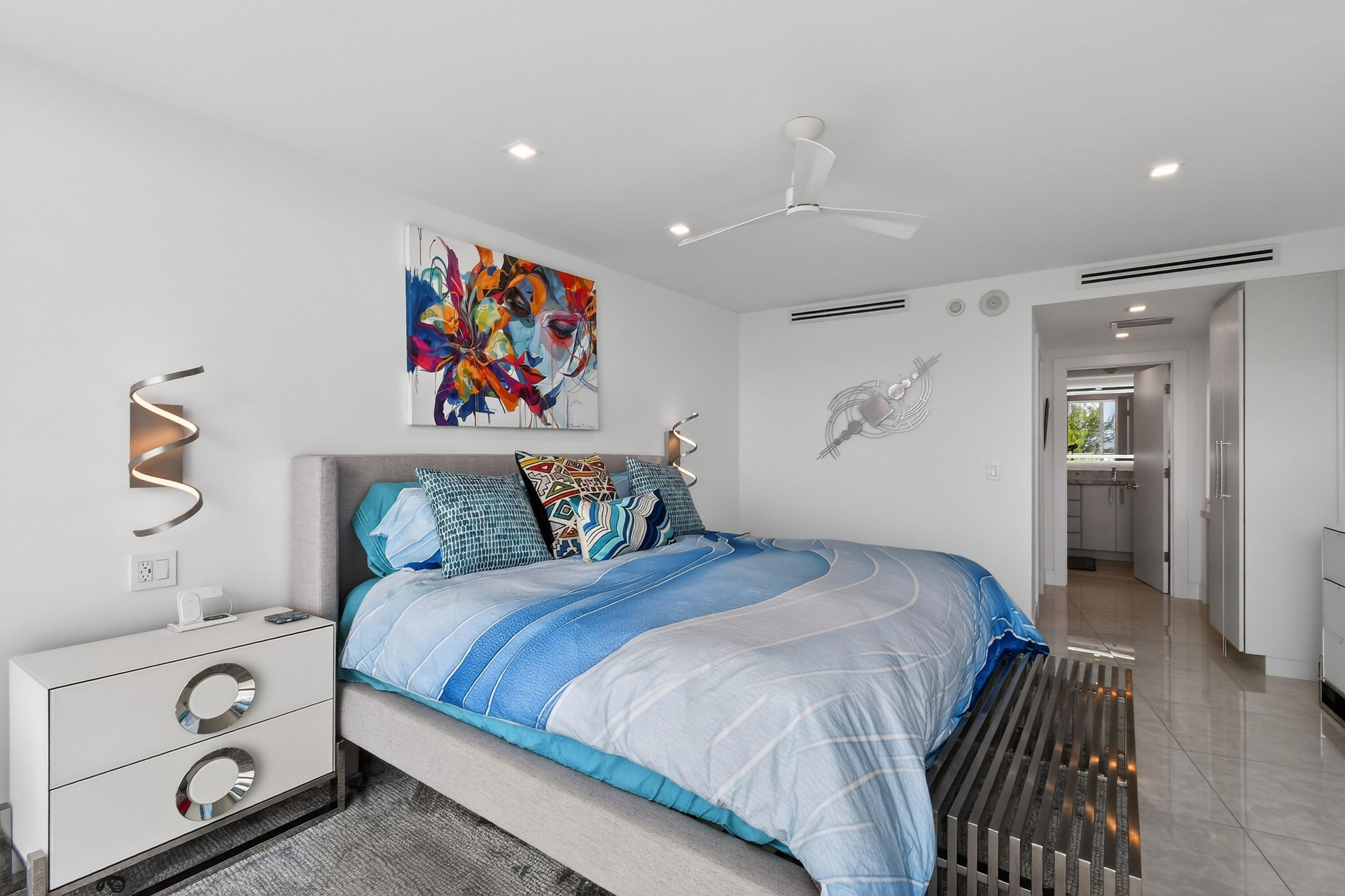 2774 S Ocean #704, Palm Beach FL 33480