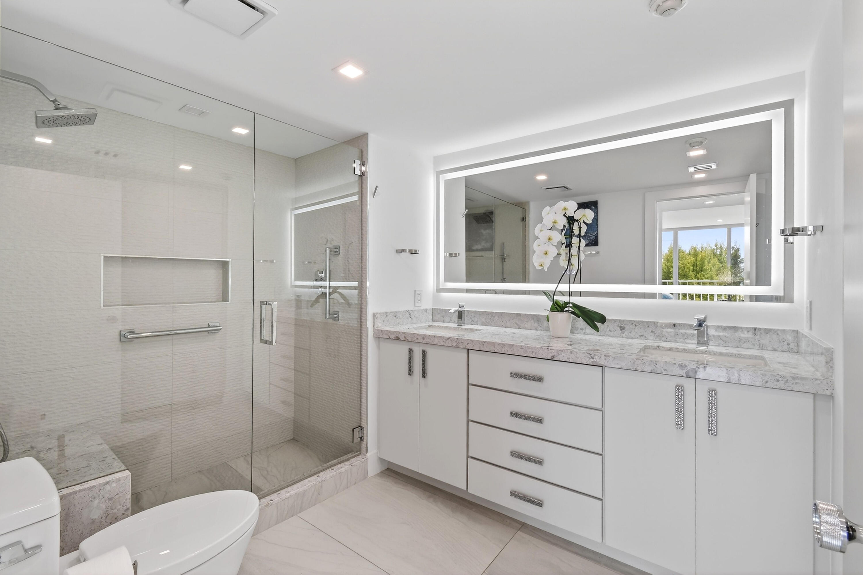2774 S Ocean #704, Palm Beach FL 33480
