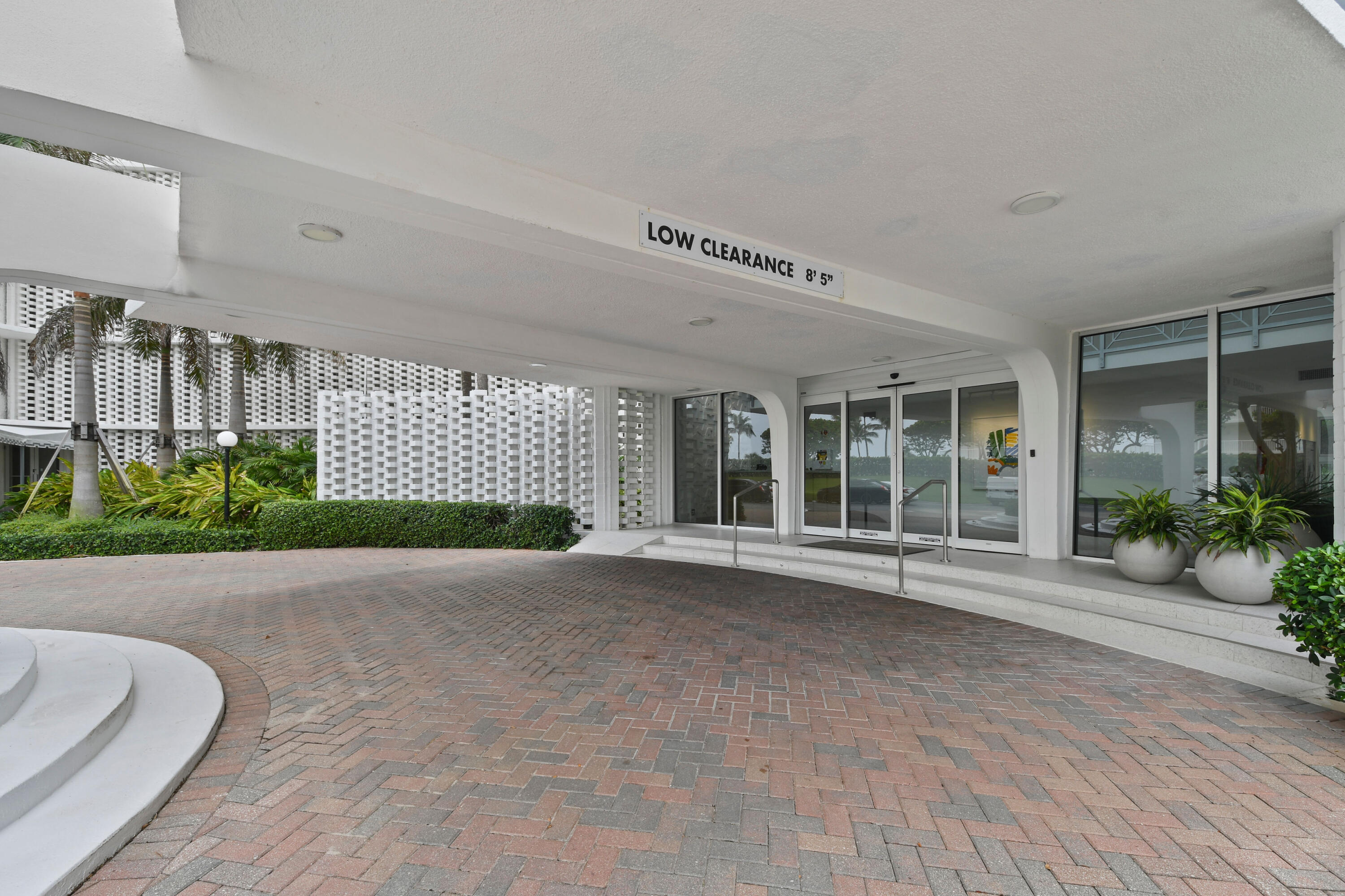 2774 S Ocean #704, Palm Beach FL 33480