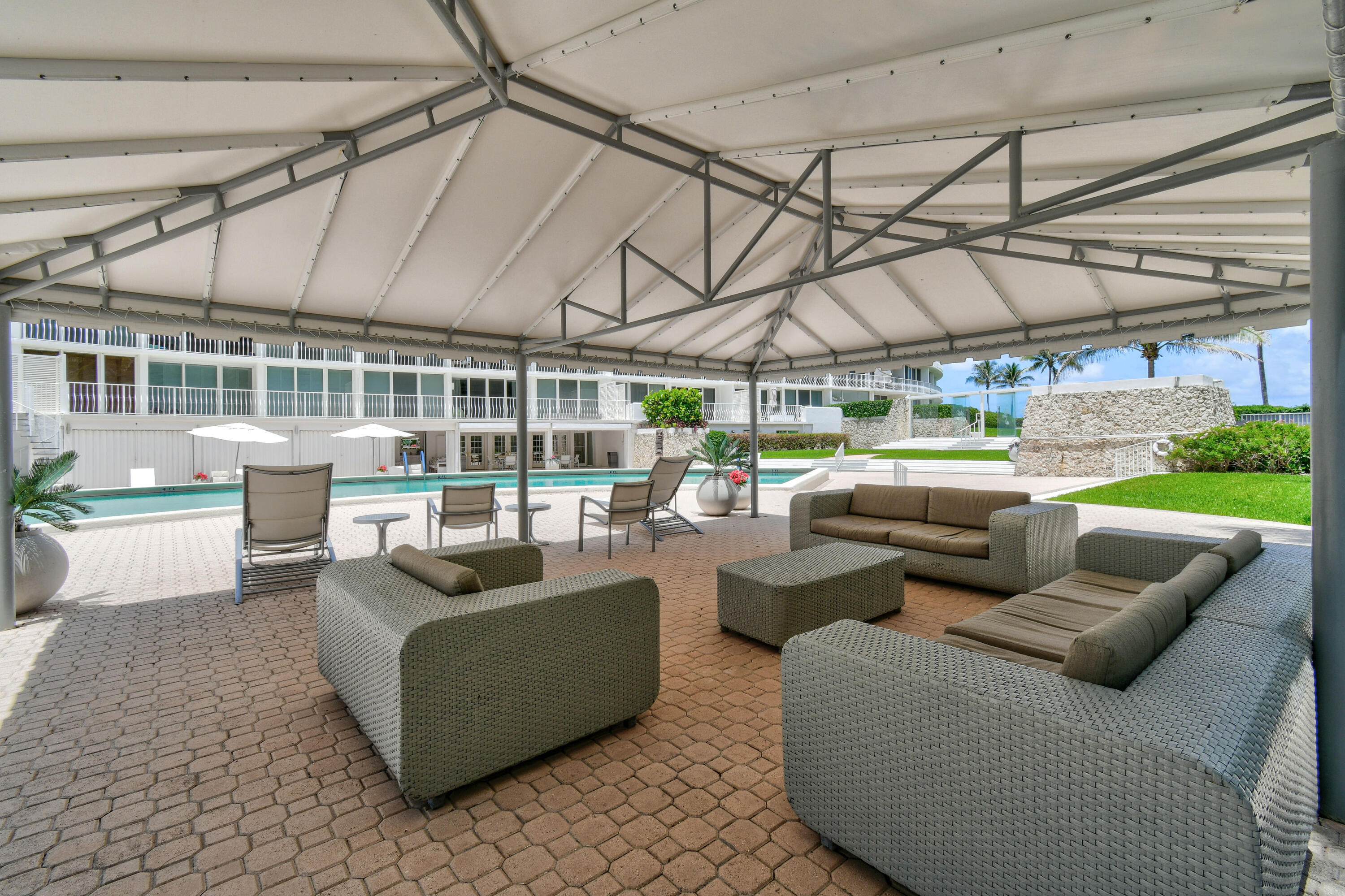 2774 S Ocean #704, Palm Beach FL 33480