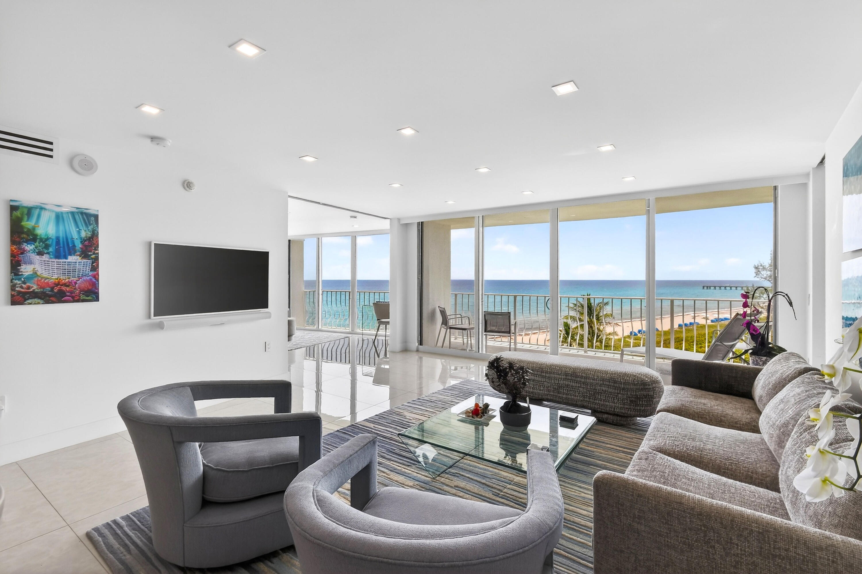 2774 S Ocean #704, Palm Beach FL 33480