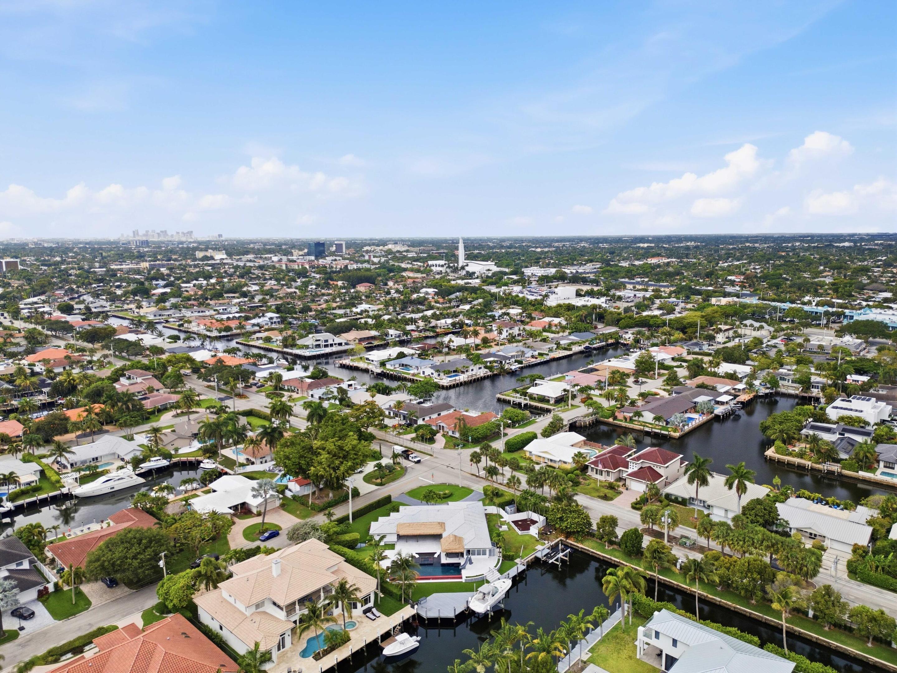 5900 Bayview, Fort Lauderdale FL 33308