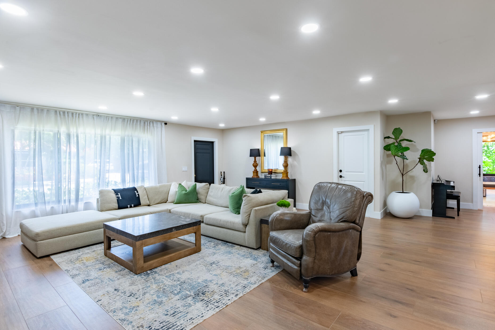 335 Franklin, West Palm Beach FL 33405