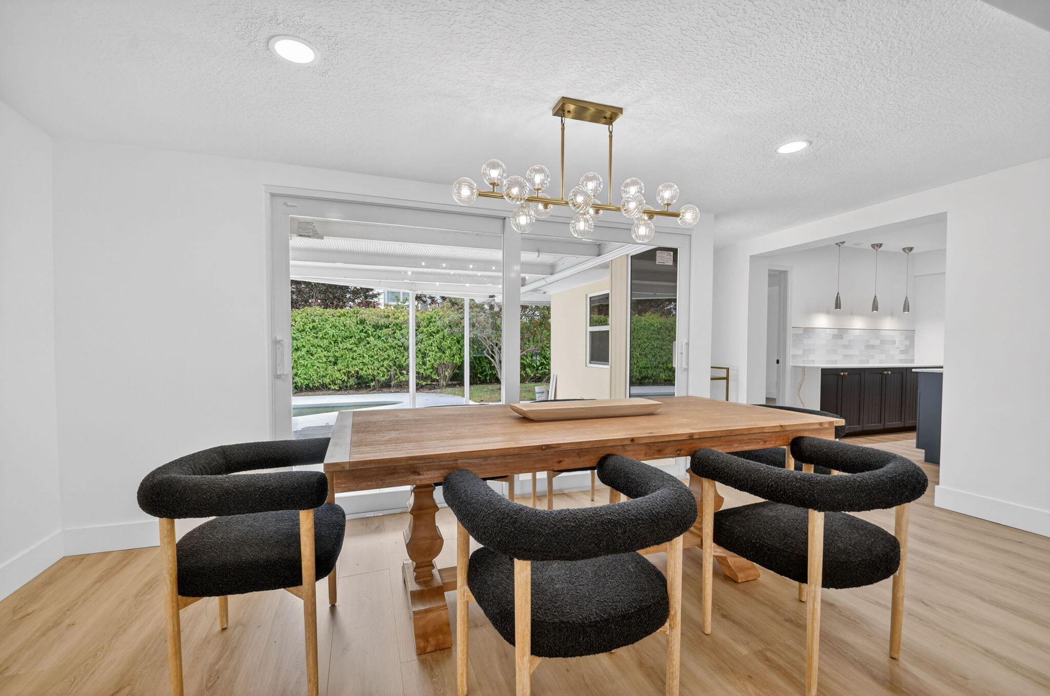 1221 Singer, Singer Island FL 33404