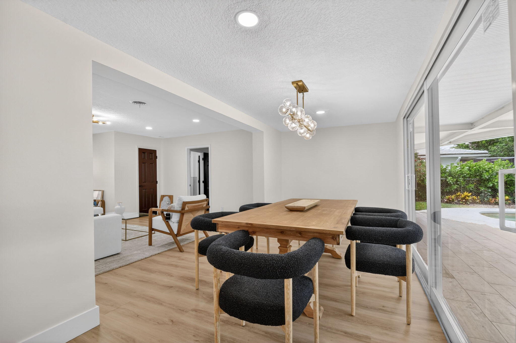 1221 Singer, Singer Island FL 33404