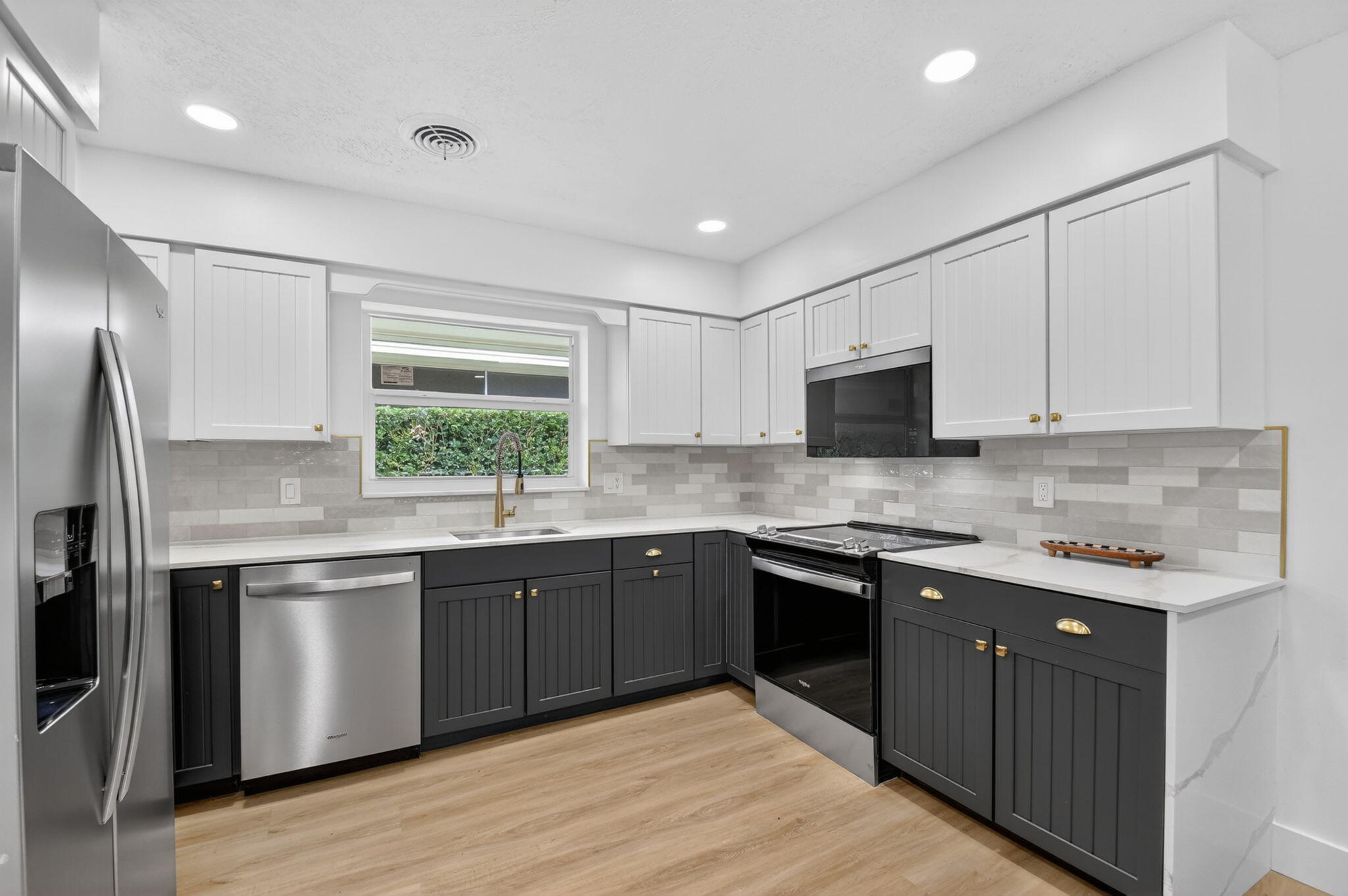 1221 Singer, Singer Island FL 33404