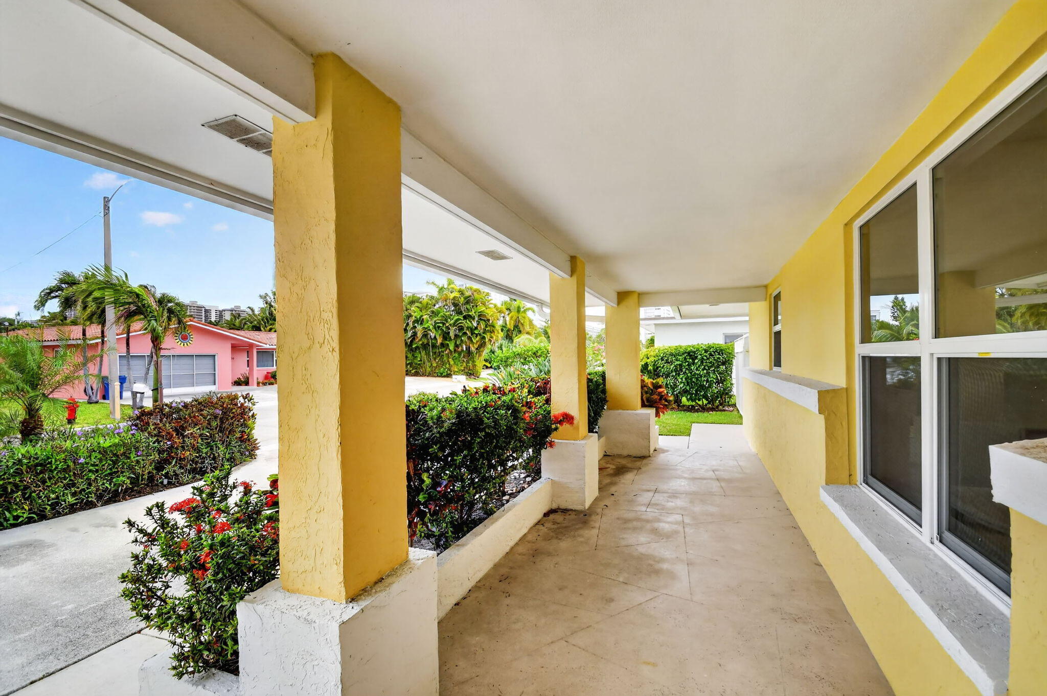 1221 Singer, Singer Island FL 33404