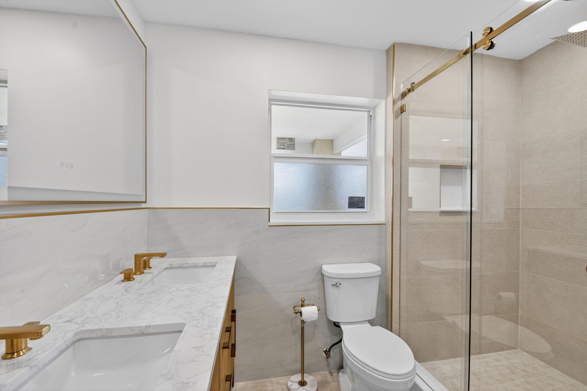 1221 Singer, Singer Island FL 33404