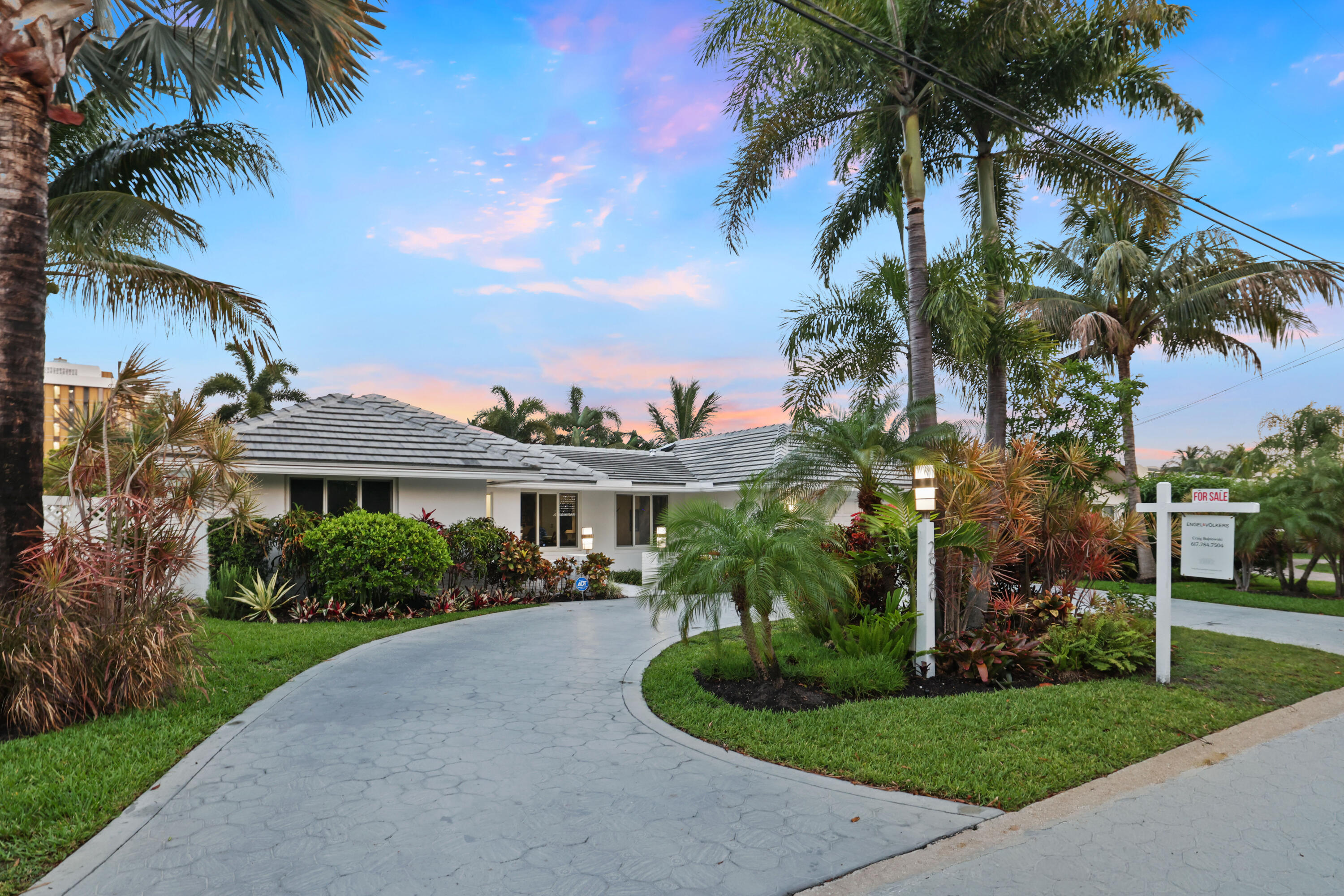 2920 NE 52nd, Fort Lauderdale FL 33308