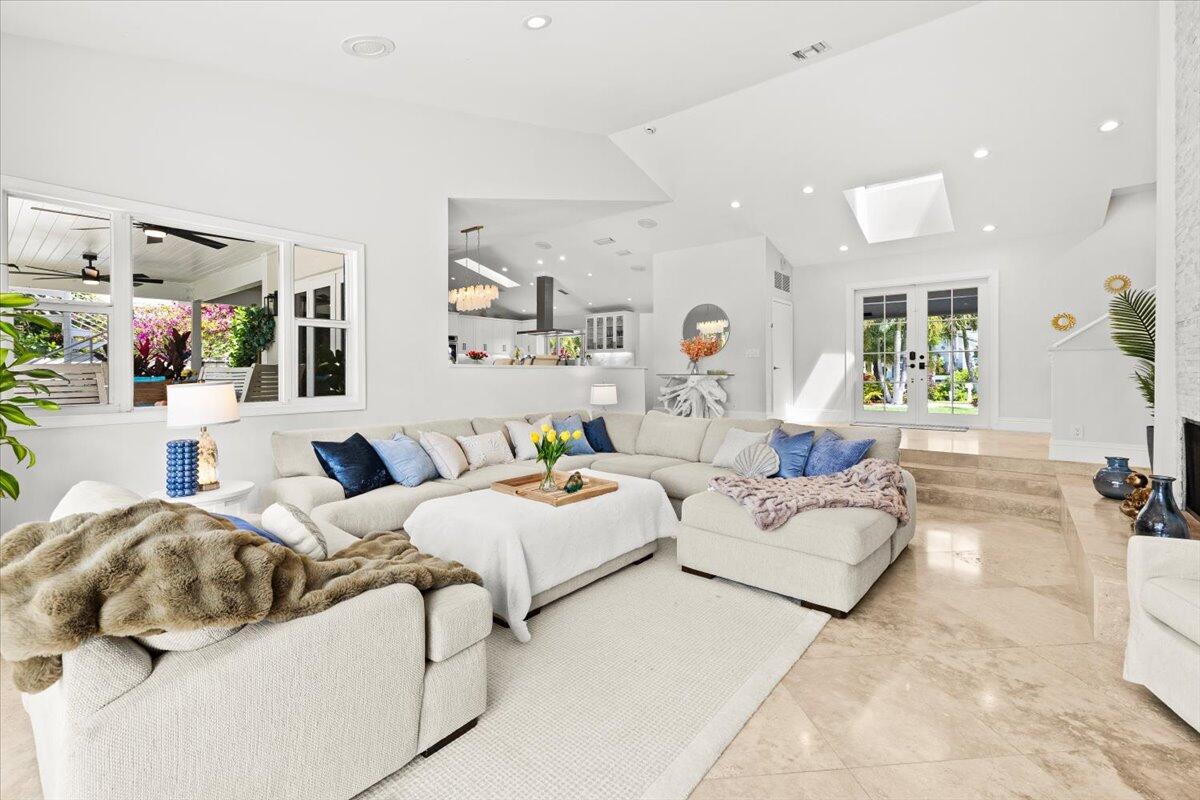 3001 Jasmine, Delray Beach FL 33483