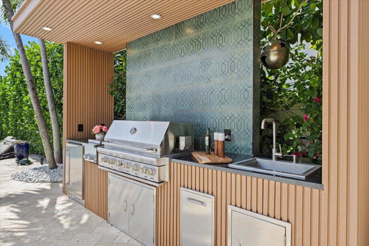 3001 Jasmine, Delray Beach FL 33483