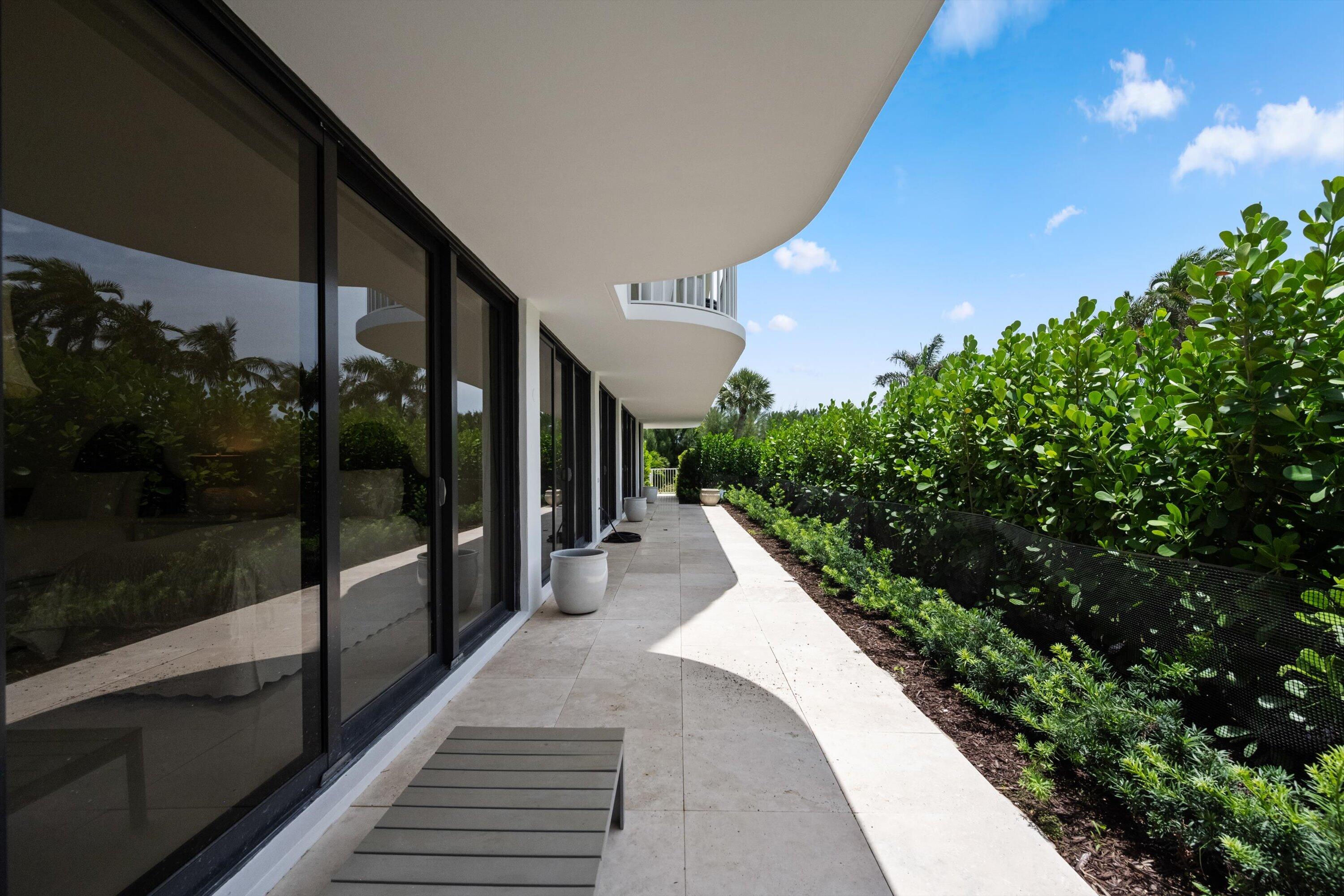 2580 S Ocean #1a1, Palm Beach FL 33480