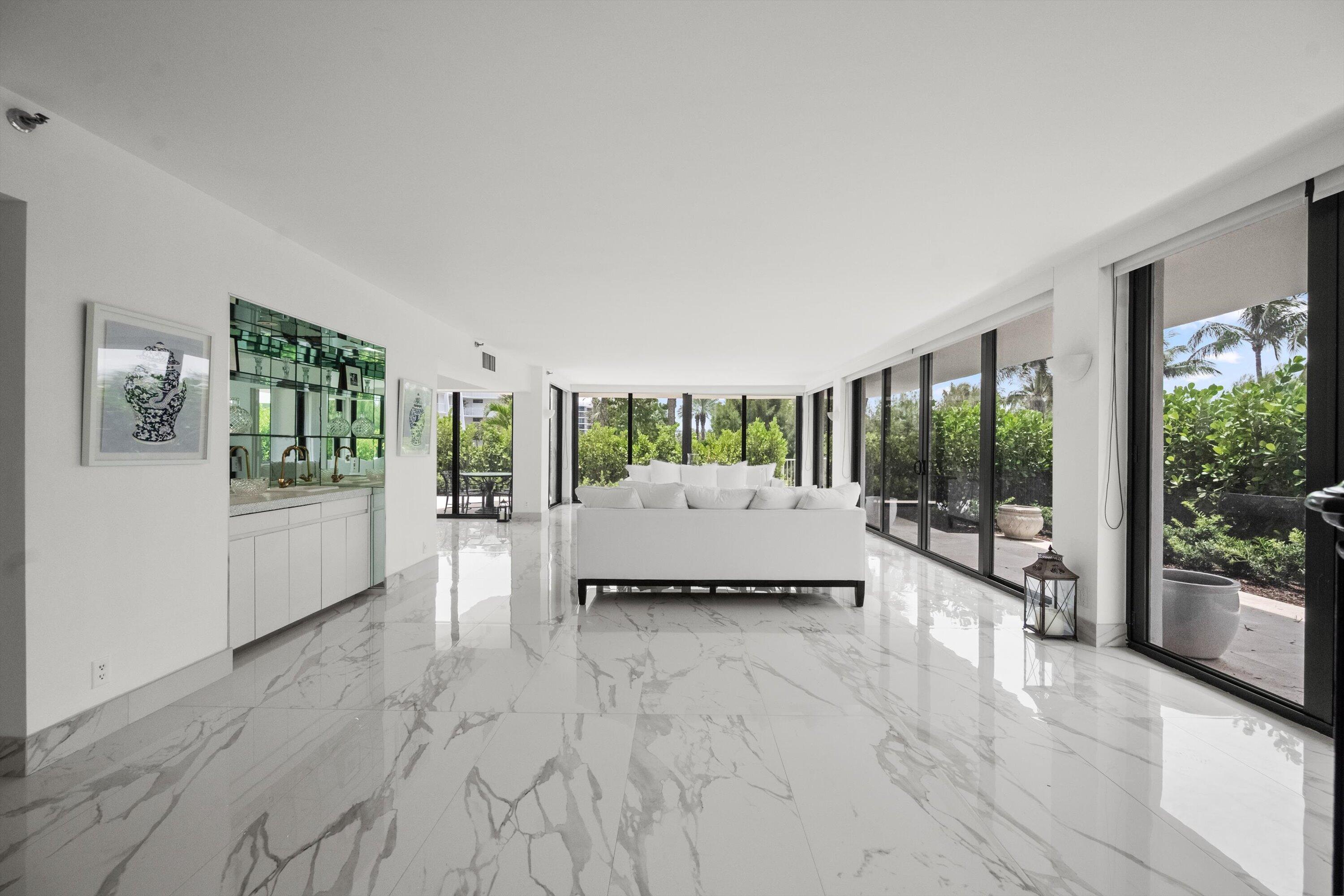 2580 S Ocean #1a1, Palm Beach FL 33480