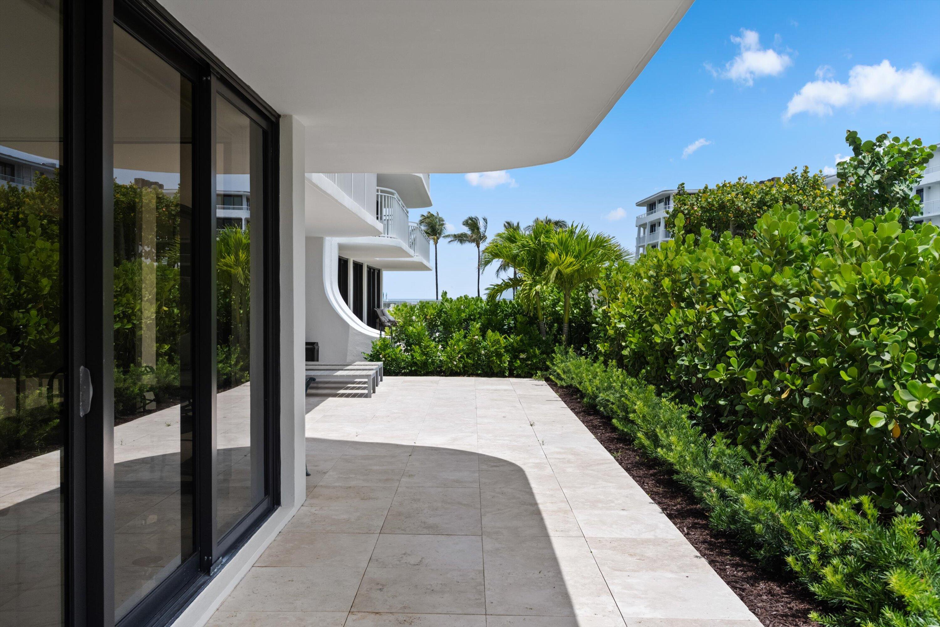 2580 S Ocean #1a1, Palm Beach FL 33480