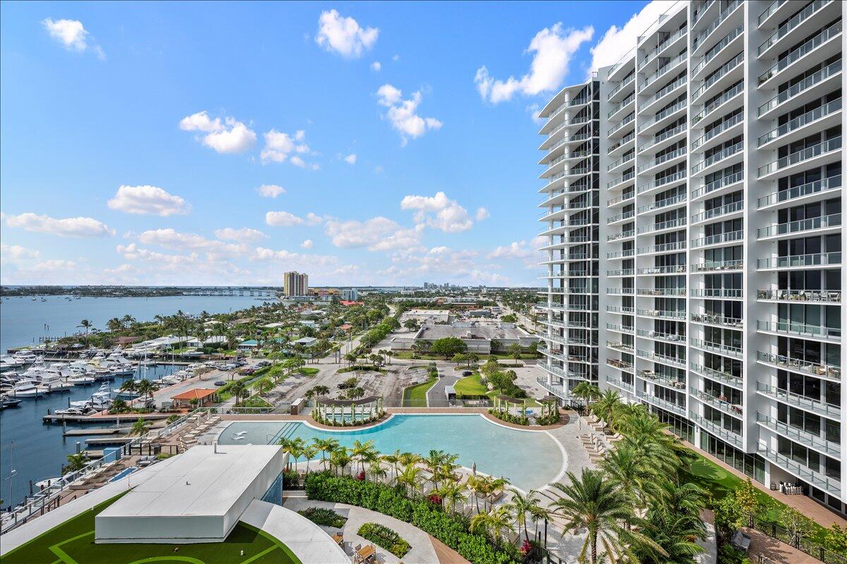220 Lake Shore #1207, Lake Park FL 33403