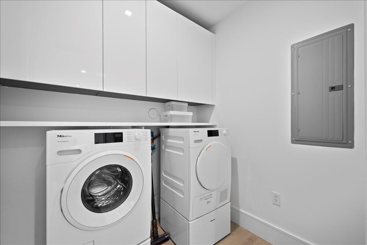 220 Lake Shore #1207, Lake Park FL 33403