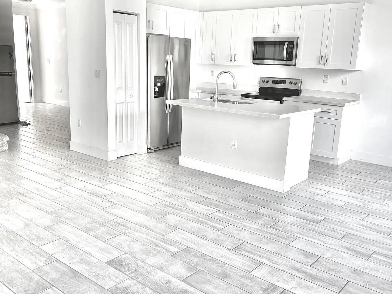 3016 King Palm, Riviera Beach FL 33410