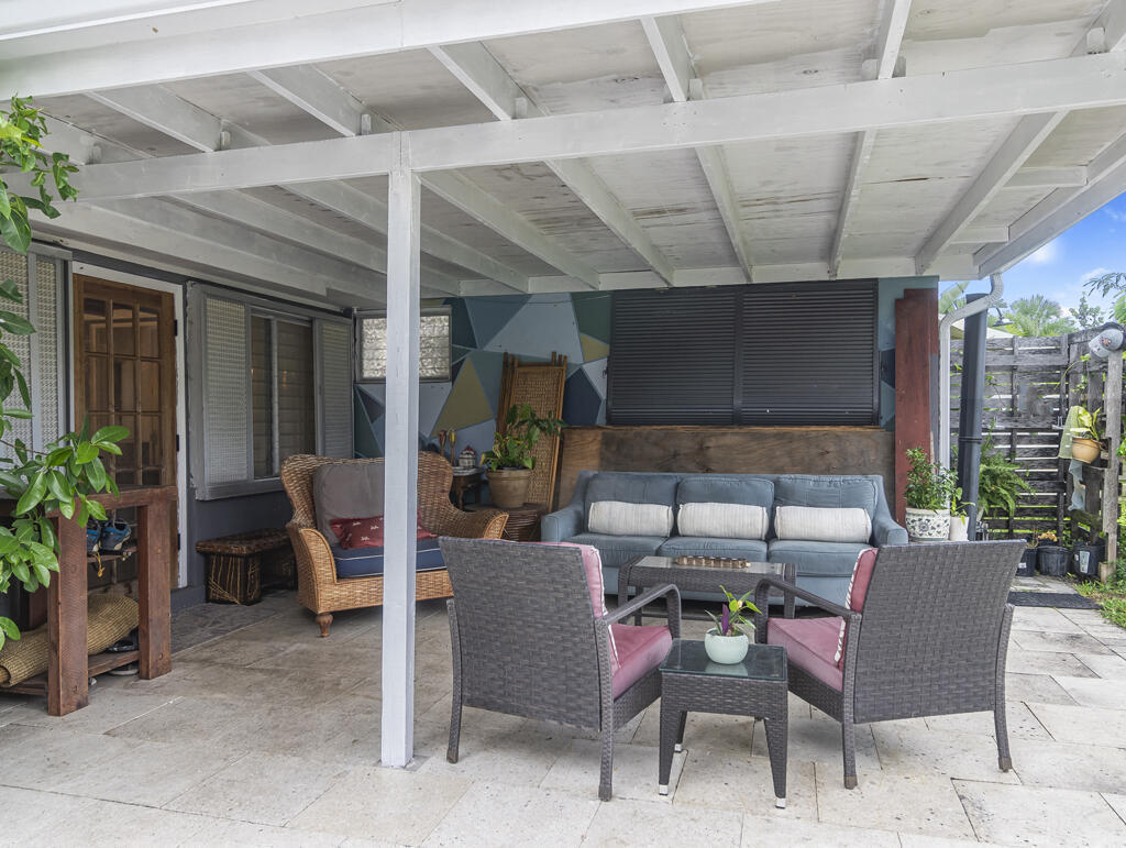 532 Foresteria, West Palm Beach FL 33403